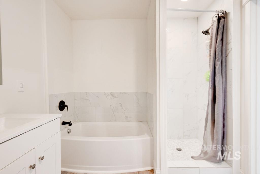 6354 E Panorama Dr, Idaho Falls, Idaho 83401, 4 Bedrooms, 3 Bathrooms, Residential For Sale, Price $538,000,MLS 98979078