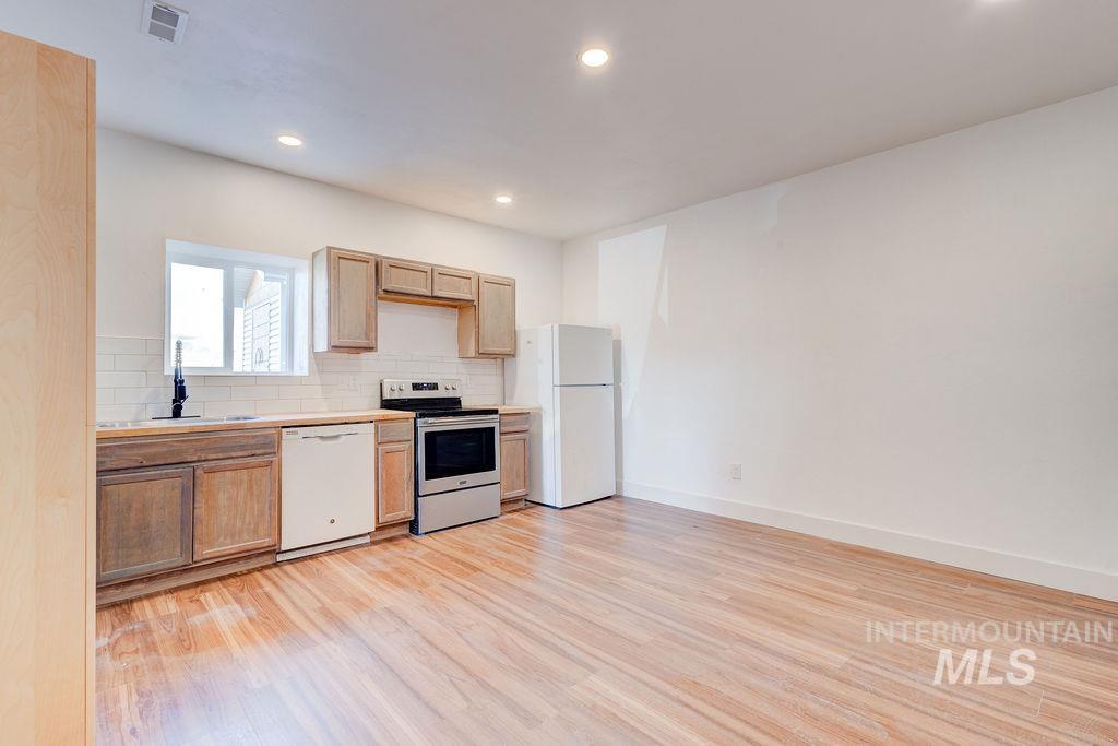 6354 E Panorama Dr, Idaho Falls, Idaho 83401, 4 Bedrooms, 3 Bathrooms, Residential For Sale, Price $538,000,MLS 98979078