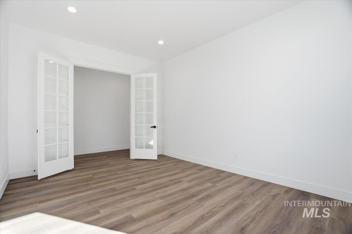 2208 N Kenora Ave, Star, Idaho 83669, 3 Bedrooms, 2.5 Bathrooms, Residential For Sale, Price $744,990, 98979079