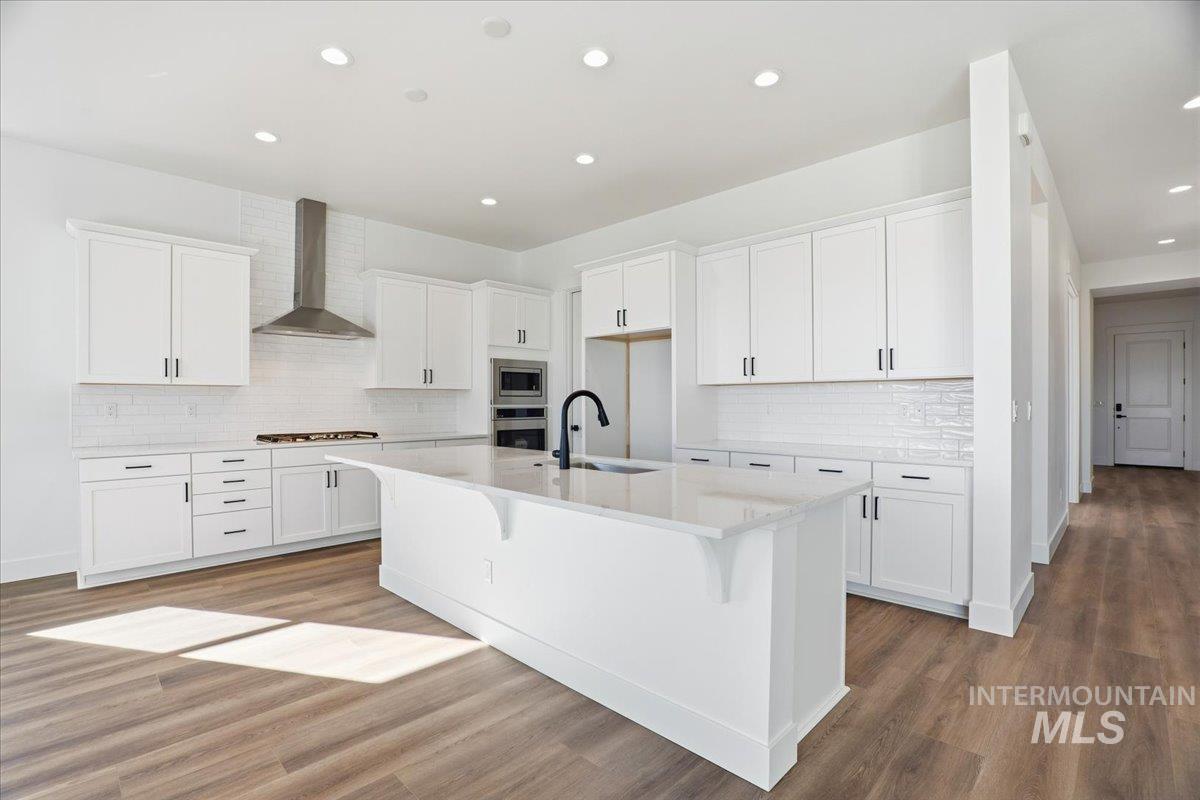 2208 N Kenora Ave, Star, Idaho 83669, 3 Bedrooms, 2.5 Bathrooms, Residential For Sale, Price $744,990, 98979079