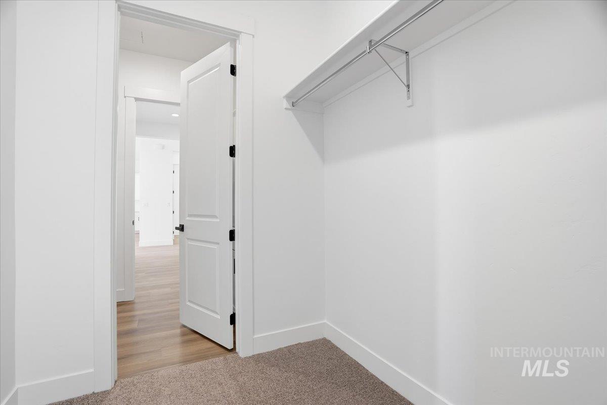 2208 N Kenora Ave, Star, Idaho 83669, 3 Bedrooms, 2.5 Bathrooms, Residential For Sale, Price $744,990, 98979079