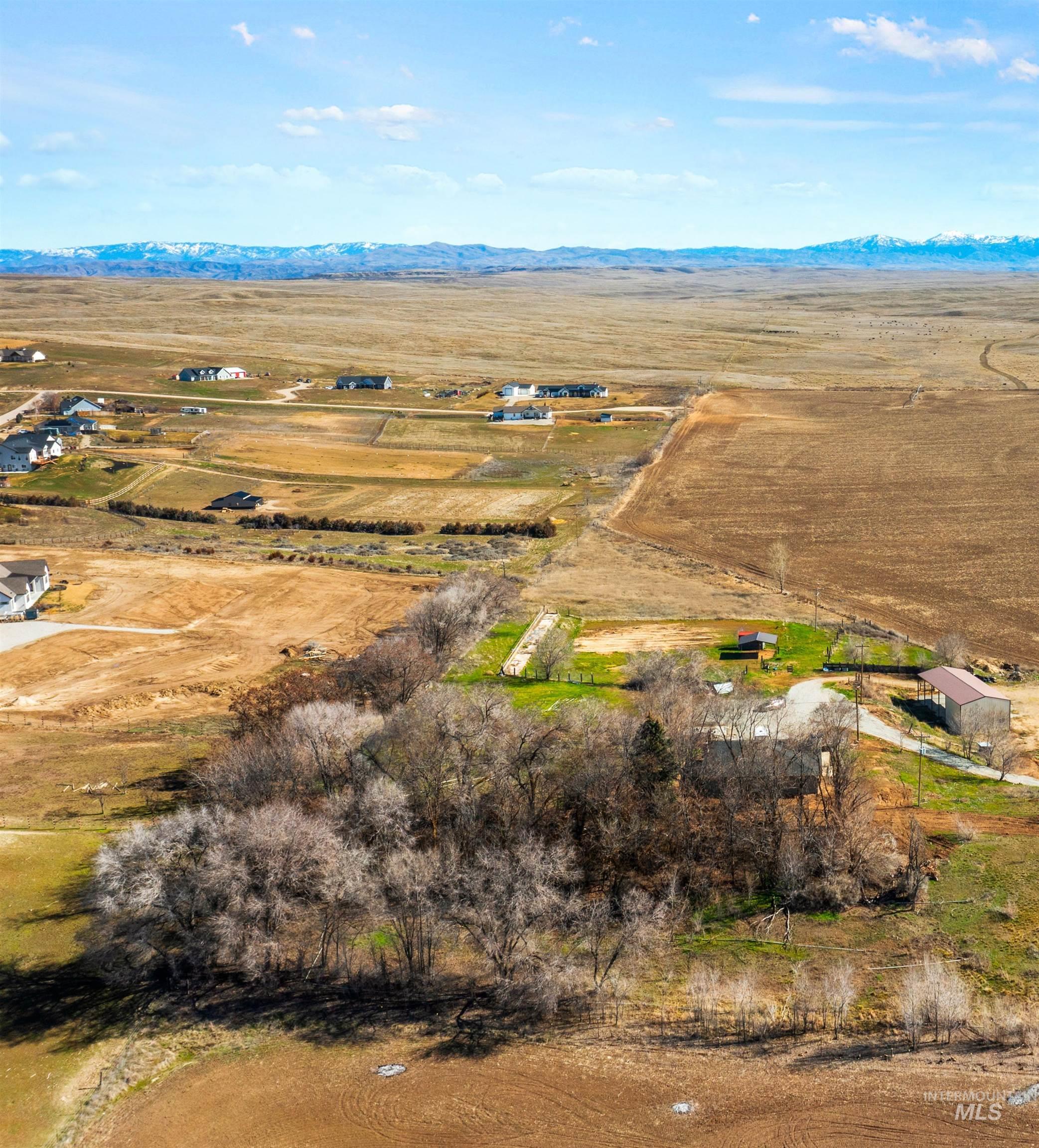 29862 Emmett Rd, Caldwell, Idaho 83607, 4 Bedrooms, 2.5 Bathrooms, Residential For Sale, Price $800,000, 98979080