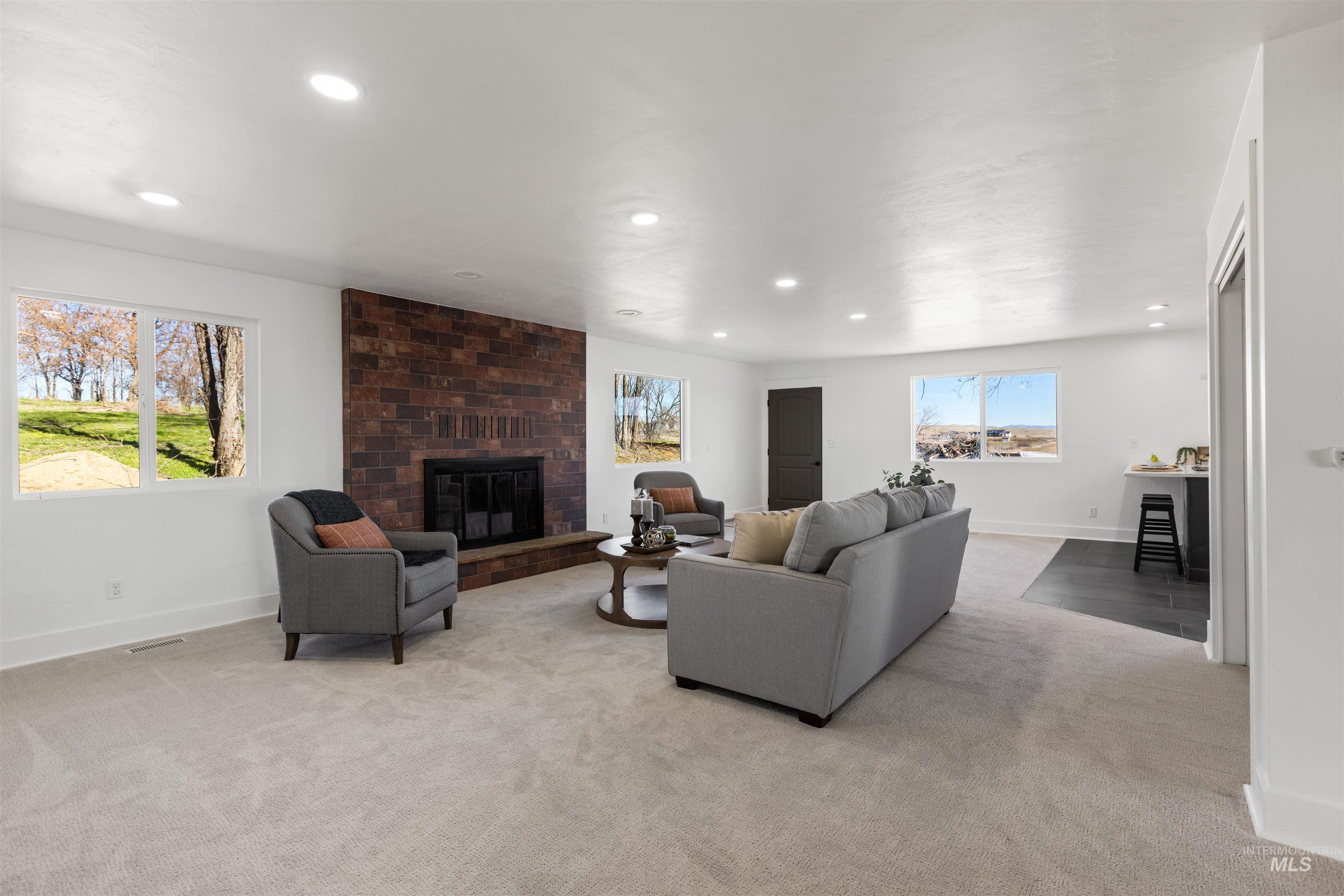 29862 Emmett Rd, Caldwell, Idaho 83607, 4 Bedrooms, 2.5 Bathrooms, Residential For Sale, Price $800,000, 98979080