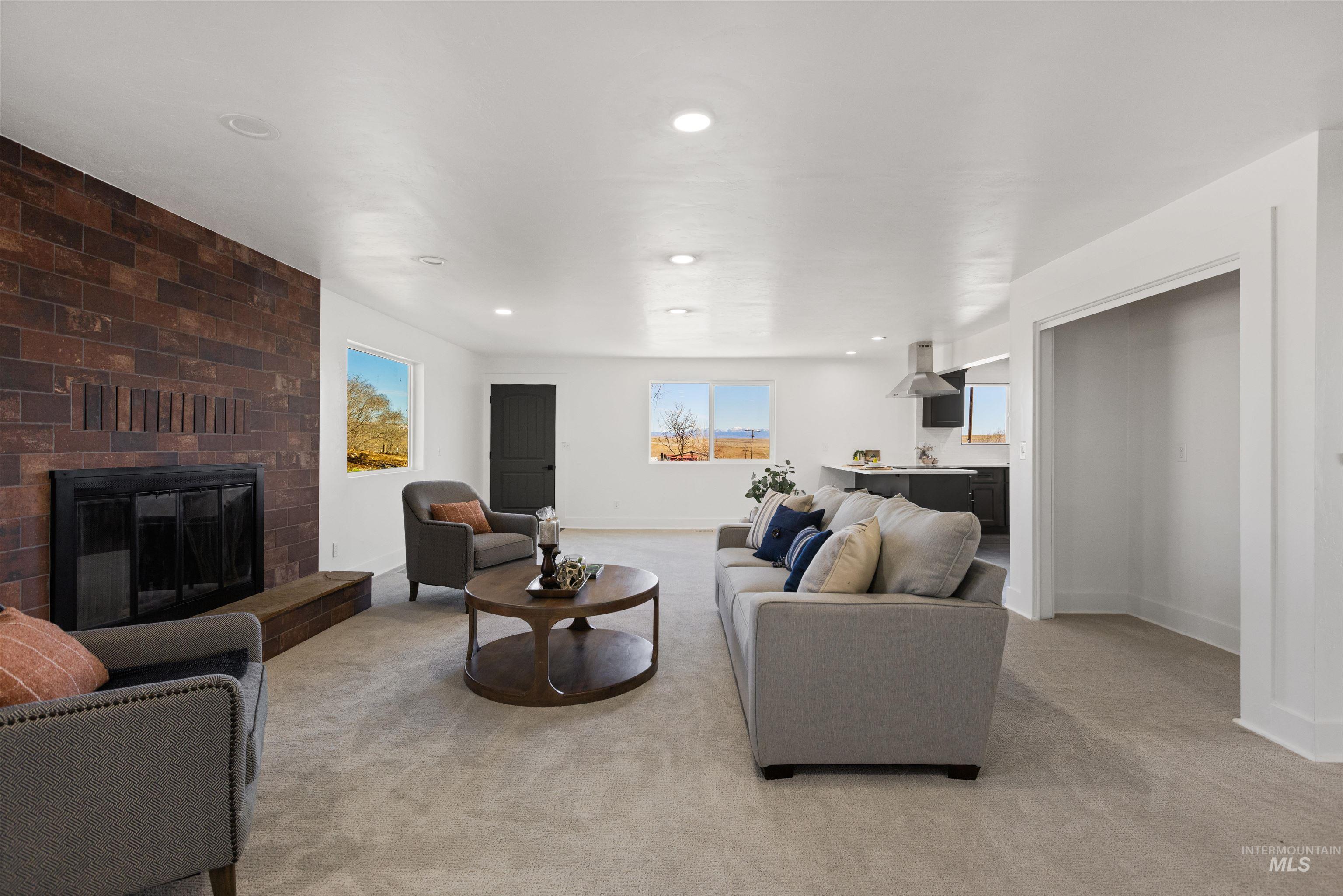 29862 Emmett Rd, Caldwell, Idaho 83607, 4 Bedrooms, 2.5 Bathrooms, Residential For Sale, Price $800,000, 98979080