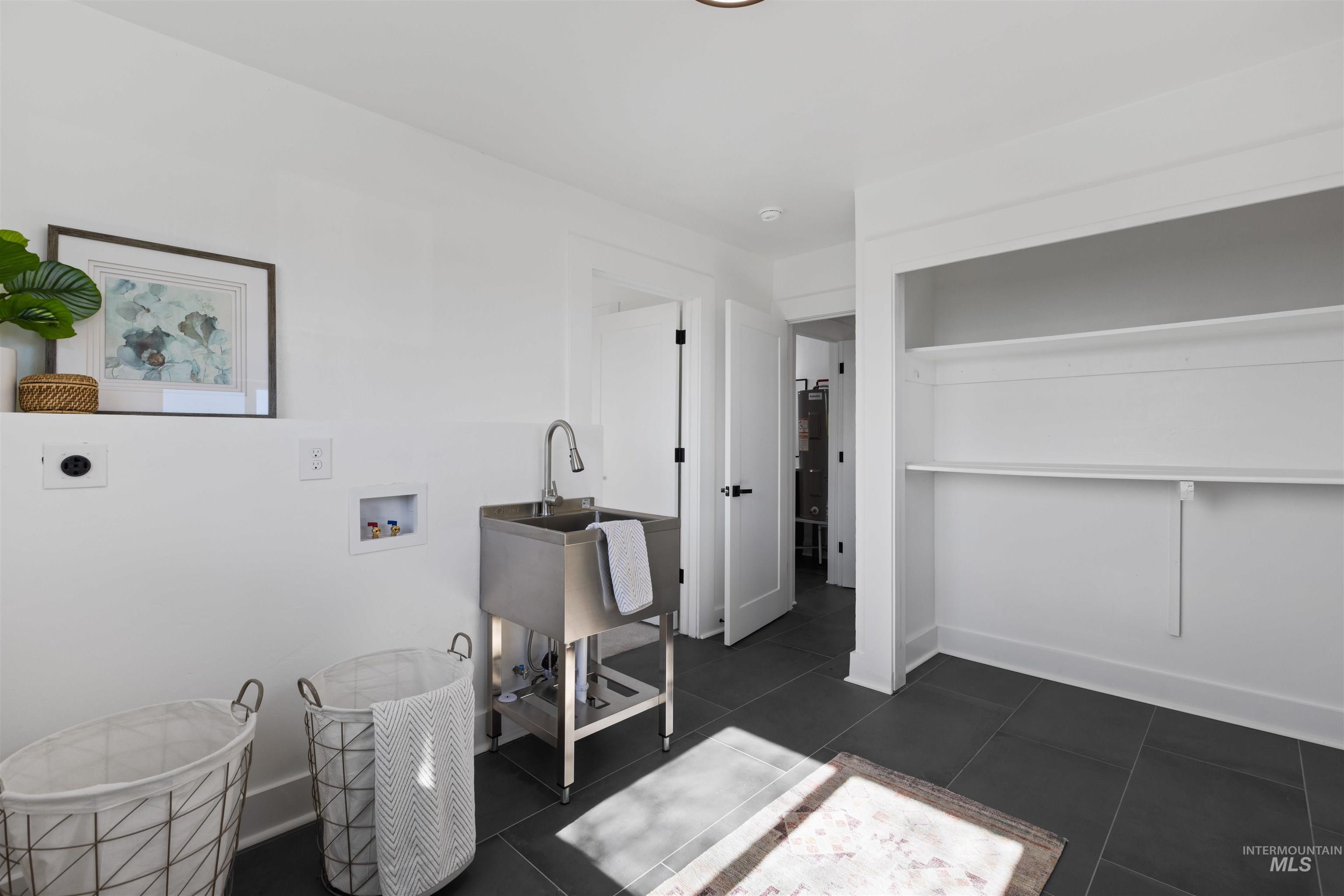 29862 Emmett Rd, Caldwell, Idaho 83607, 4 Bedrooms, 2.5 Bathrooms, Residential For Sale, Price $789,900,MLS 98979080