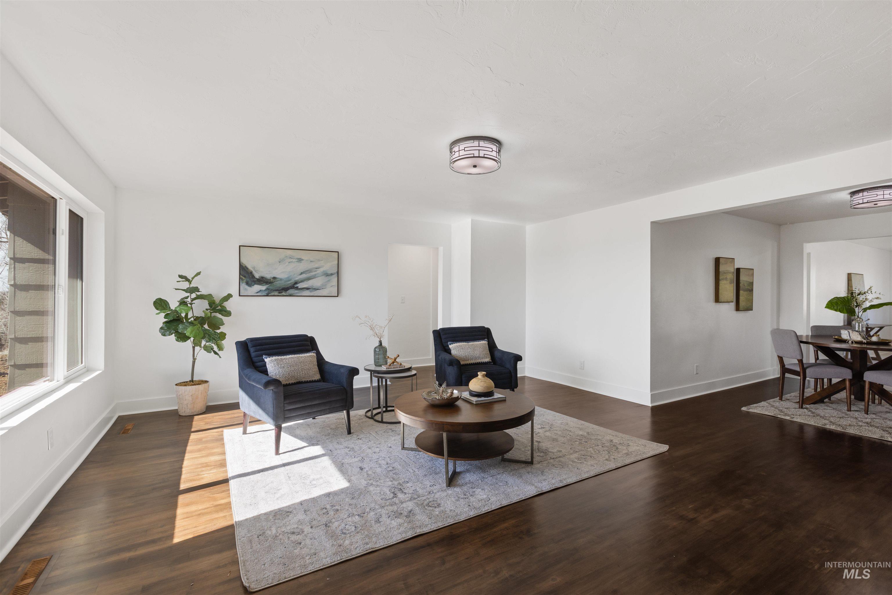 29862 Emmett Rd, Caldwell, Idaho 83607, 4 Bedrooms, 2.5 Bathrooms, Residential For Sale, Price $800,000, 98979080