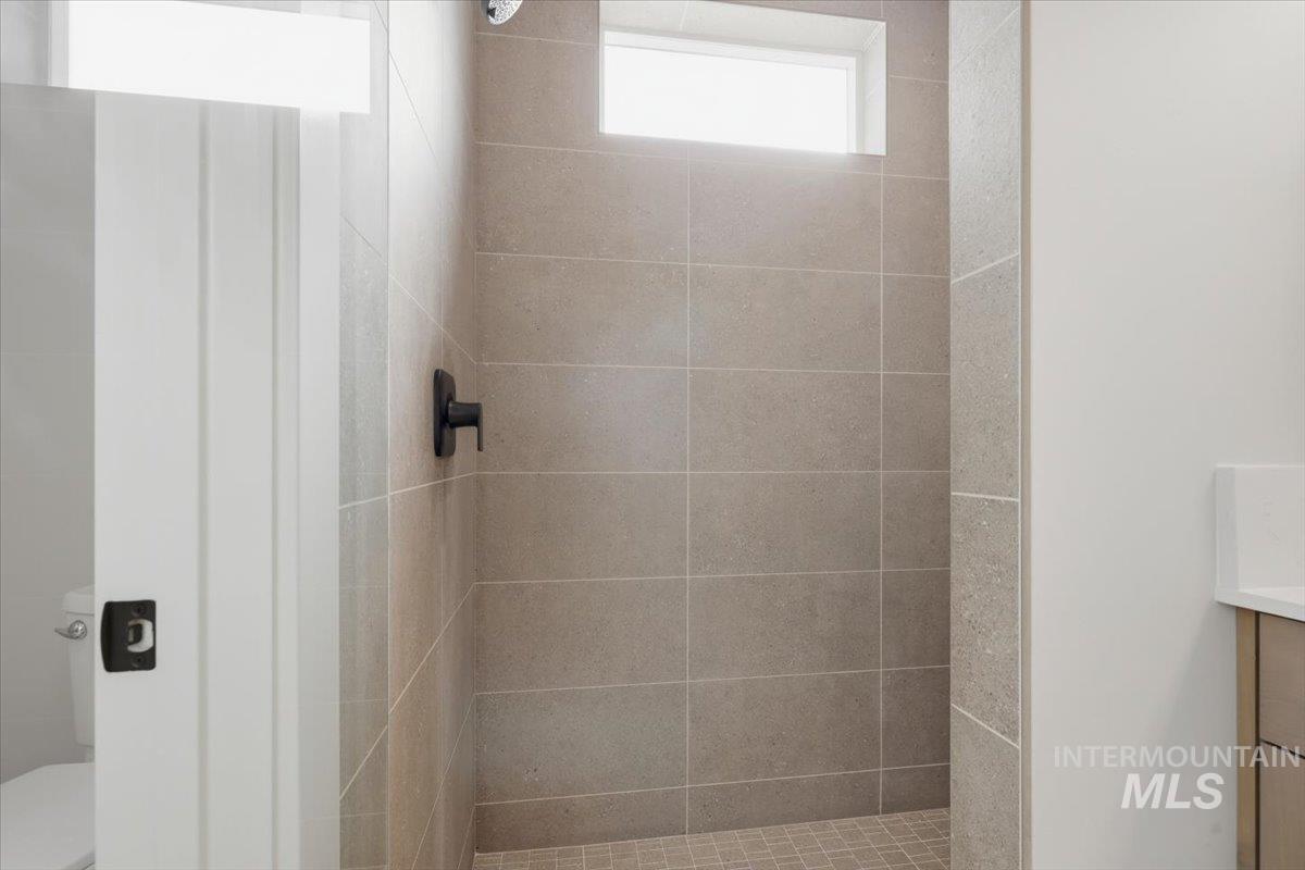 1006 Whitewater Way, Emmett, Idaho 83617, 4 Bedrooms, 2 Bathrooms, Residential For Sale, Price $569,900, 98979081