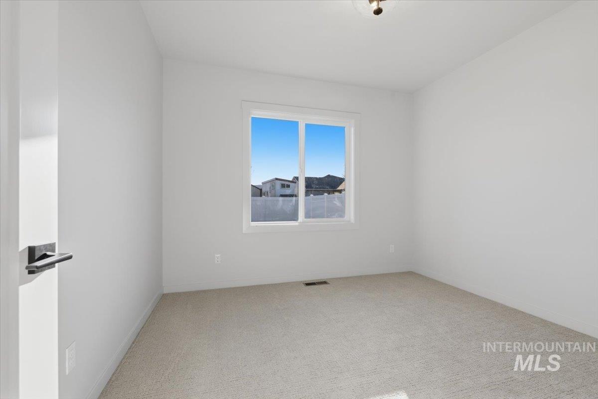 1006 Whitewater Way, Emmett, Idaho 83617, 4 Bedrooms, 2 Bathrooms, Residential For Sale, Price $569,900, 98979081