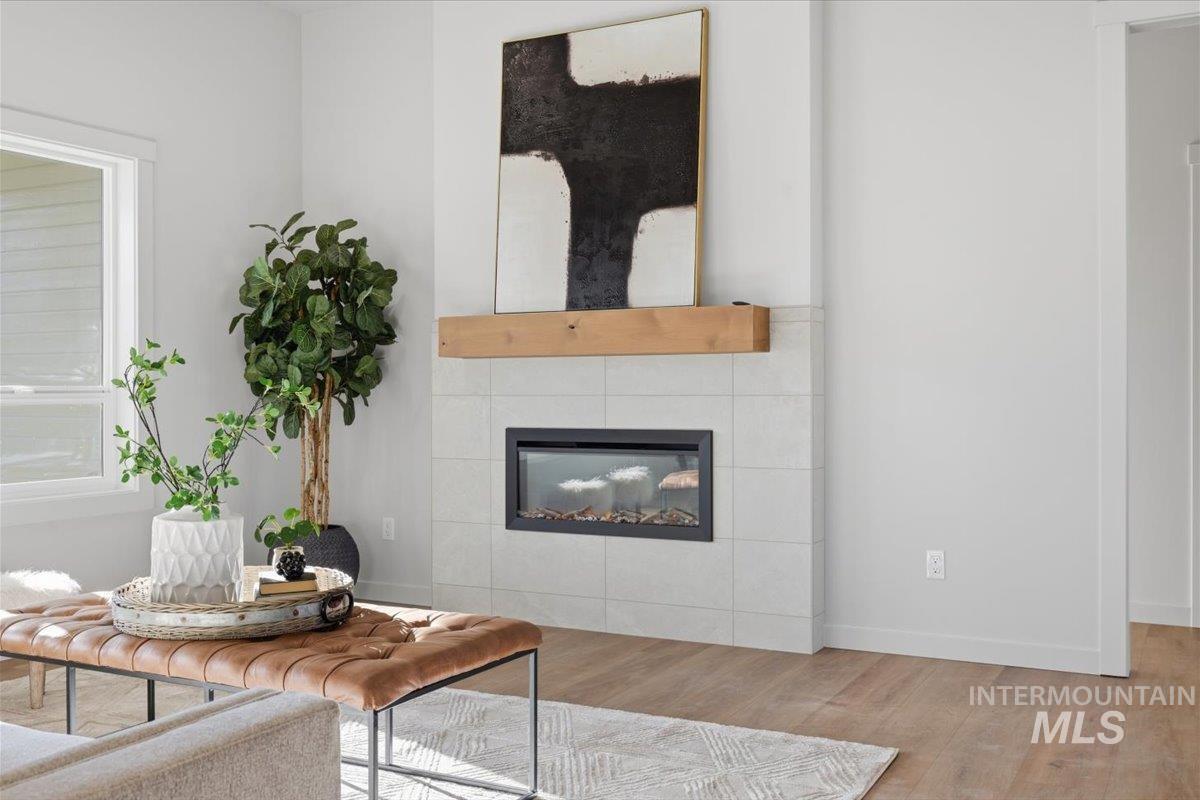 1006 Whitewater Way, Emmett, Idaho 83617, 4 Bedrooms, 2 Bathrooms, Residential For Sale, Price $569,900, 98979081