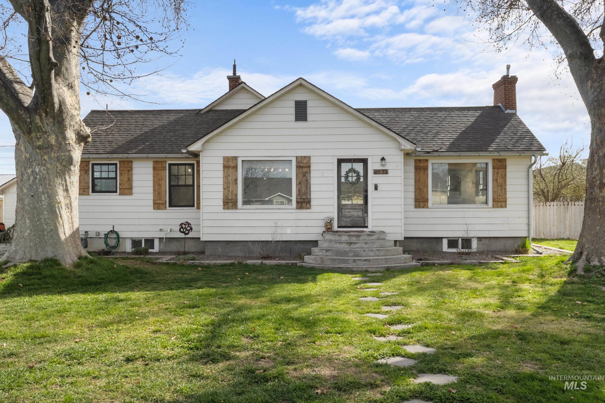 4623 S Montana Ave, Caldwell, Idaho 83607, 4 Bedrooms, 2 Bathrooms, Residential For Sale, Price $560,000, 98979083