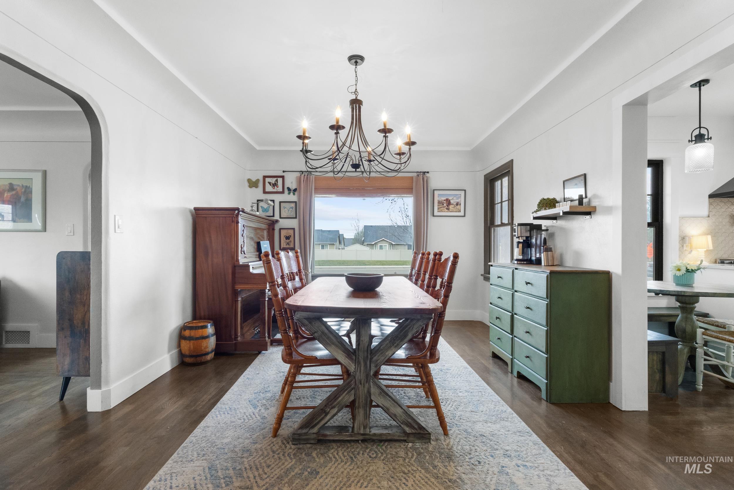 4623 S Montana Ave, Caldwell, Idaho 83607, 4 Bedrooms, 2 Bathrooms, Residential For Sale, Price $560,000, 98979083