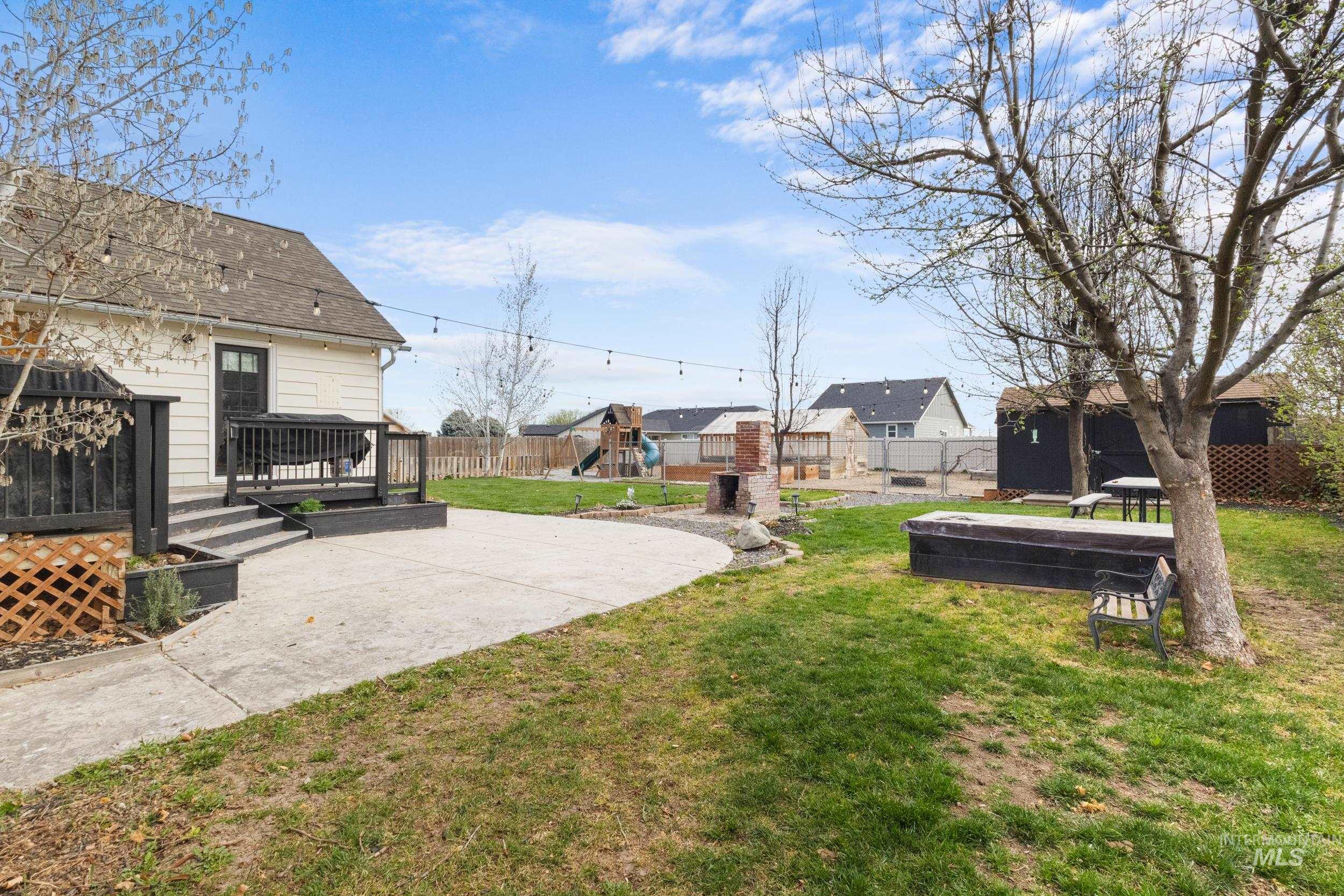 4623 S Montana Ave, Caldwell, Idaho 83607, 4 Bedrooms, 2 Bathrooms, Residential For Sale, Price $560,000, 98979083