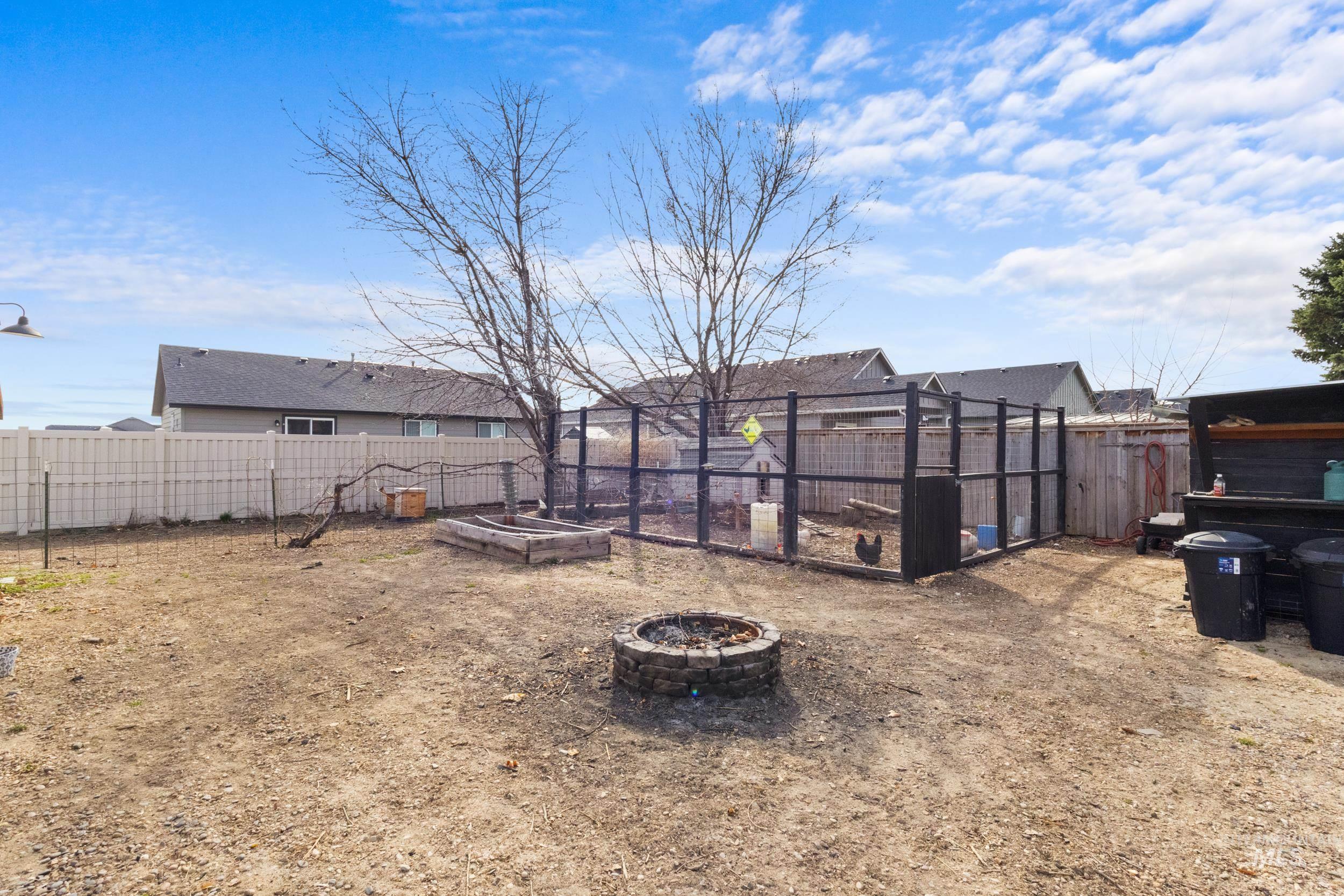 4623 S Montana Ave, Caldwell, Idaho 83607, 4 Bedrooms, 2 Bathrooms, Residential For Sale, Price $560,000, 98979083