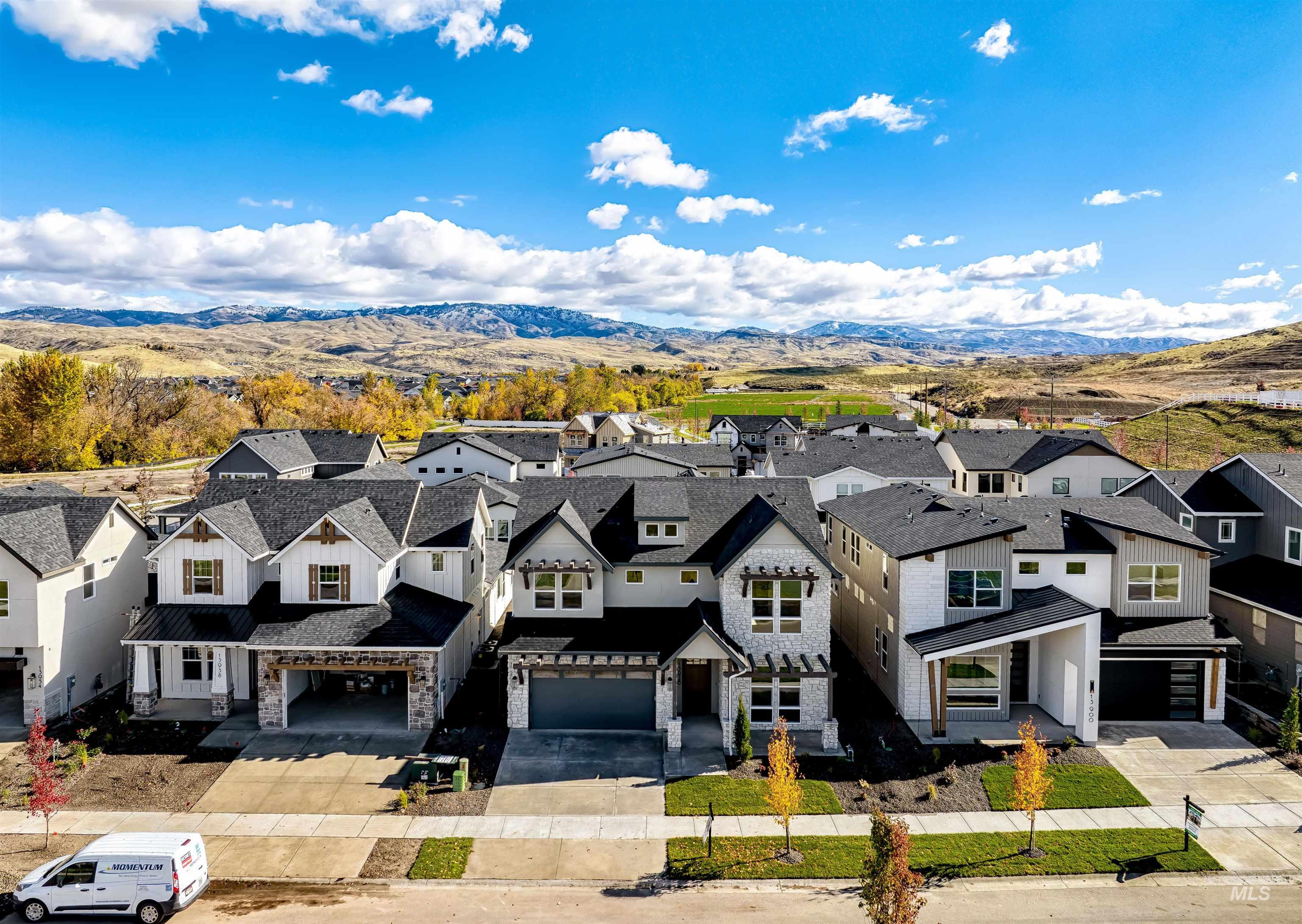 13926 E Ermine Ave, Boise, Idaho 83714, 4 Bedrooms, 3.5 Bathrooms, Residential For Sale, Price $903,665, 98979084