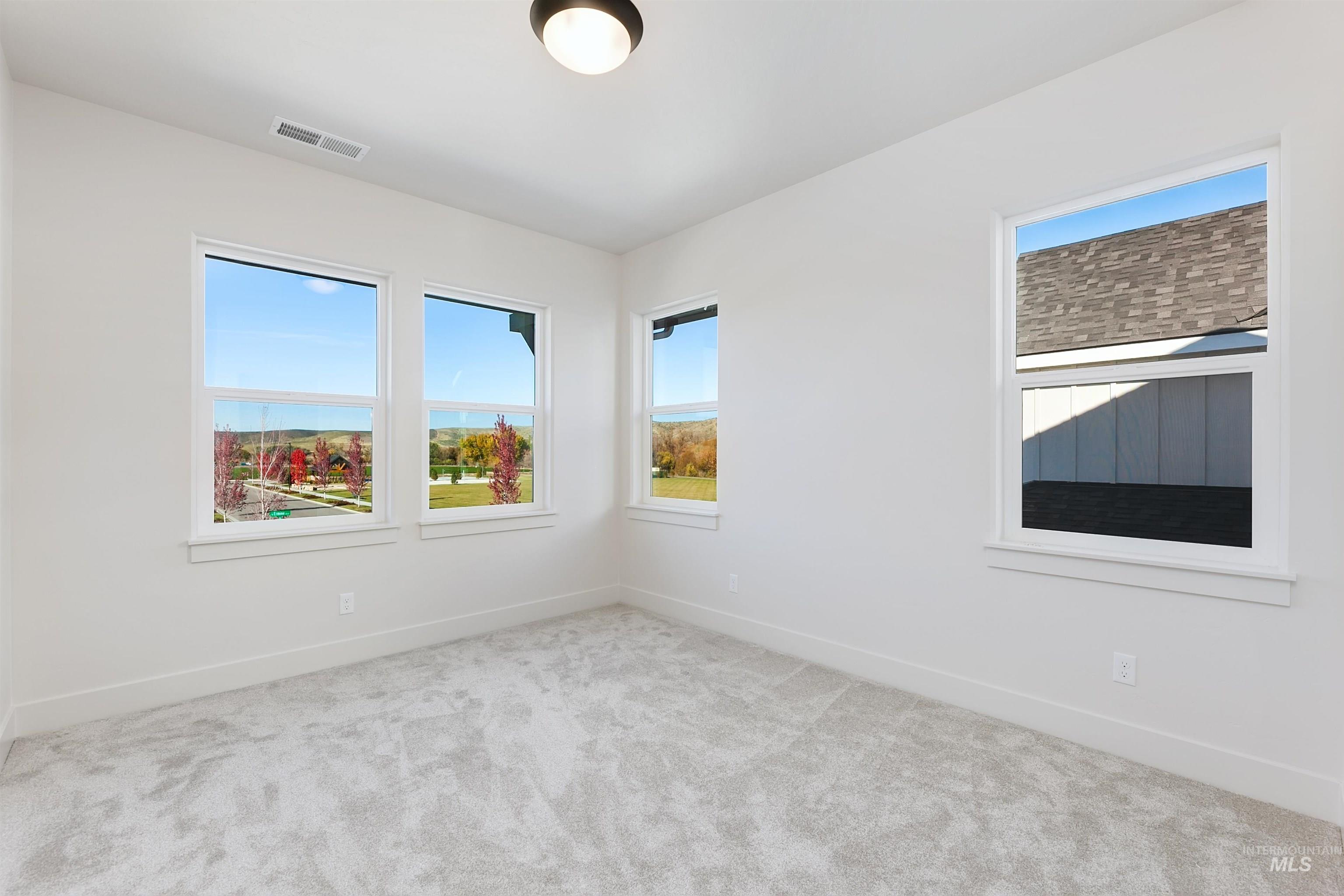 13926 E Ermine Ave, Boise, Idaho 83714, 4 Bedrooms, 3.5 Bathrooms, Residential For Sale, Price $903,665, 98979084