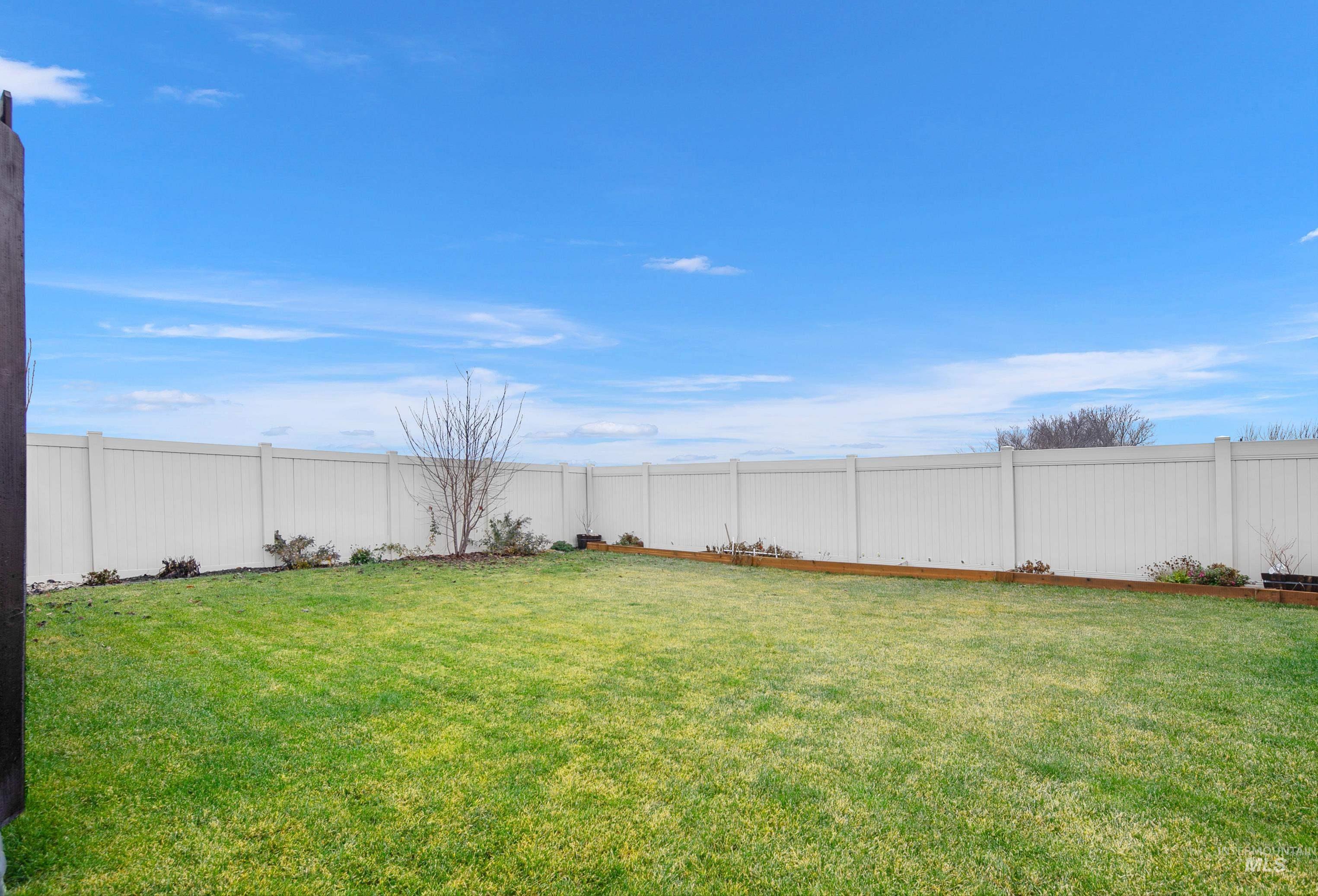 15423 N Shiko Way, Nampa, Idaho 83651, 4 Bedrooms, 2 Bathrooms, Residential For Sale, Price $445,000, 98979090