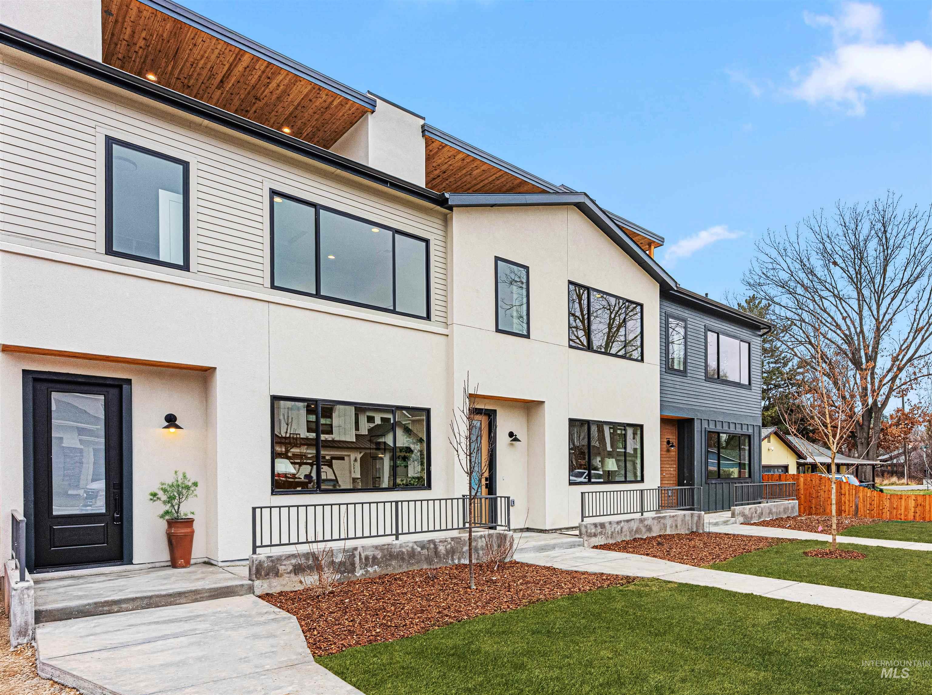 3386 W Whimbrel Lane, Boise, Idaho 83703, 3 Bedrooms, 2.5 Bathrooms, Residential For Sale, Price $779,000, 98979091