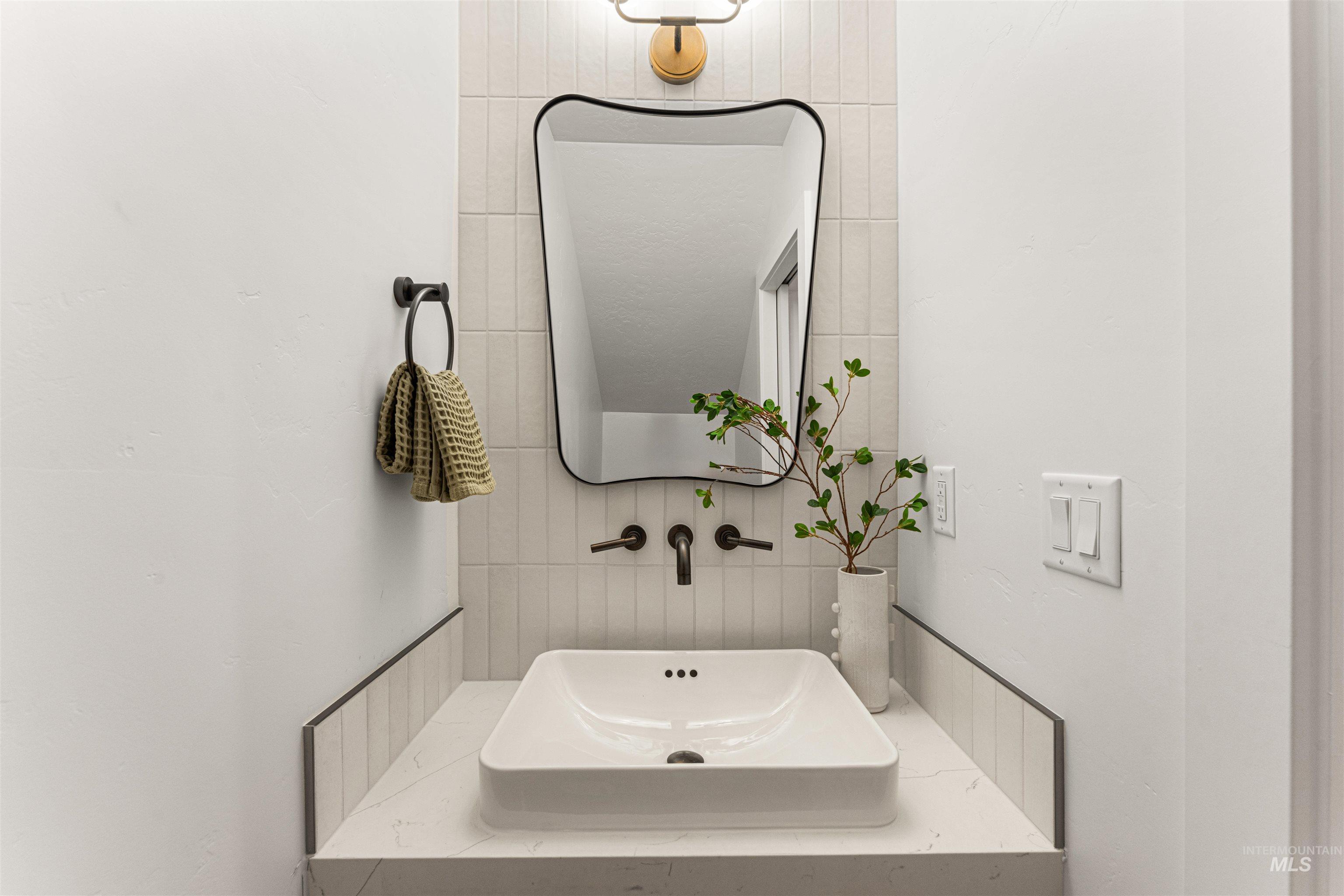 3386 W Whimbrel Lane, Boise, Idaho 83703, 3 Bedrooms, 2.5 Bathrooms, Residential For Sale, Price $779,000, 98979091