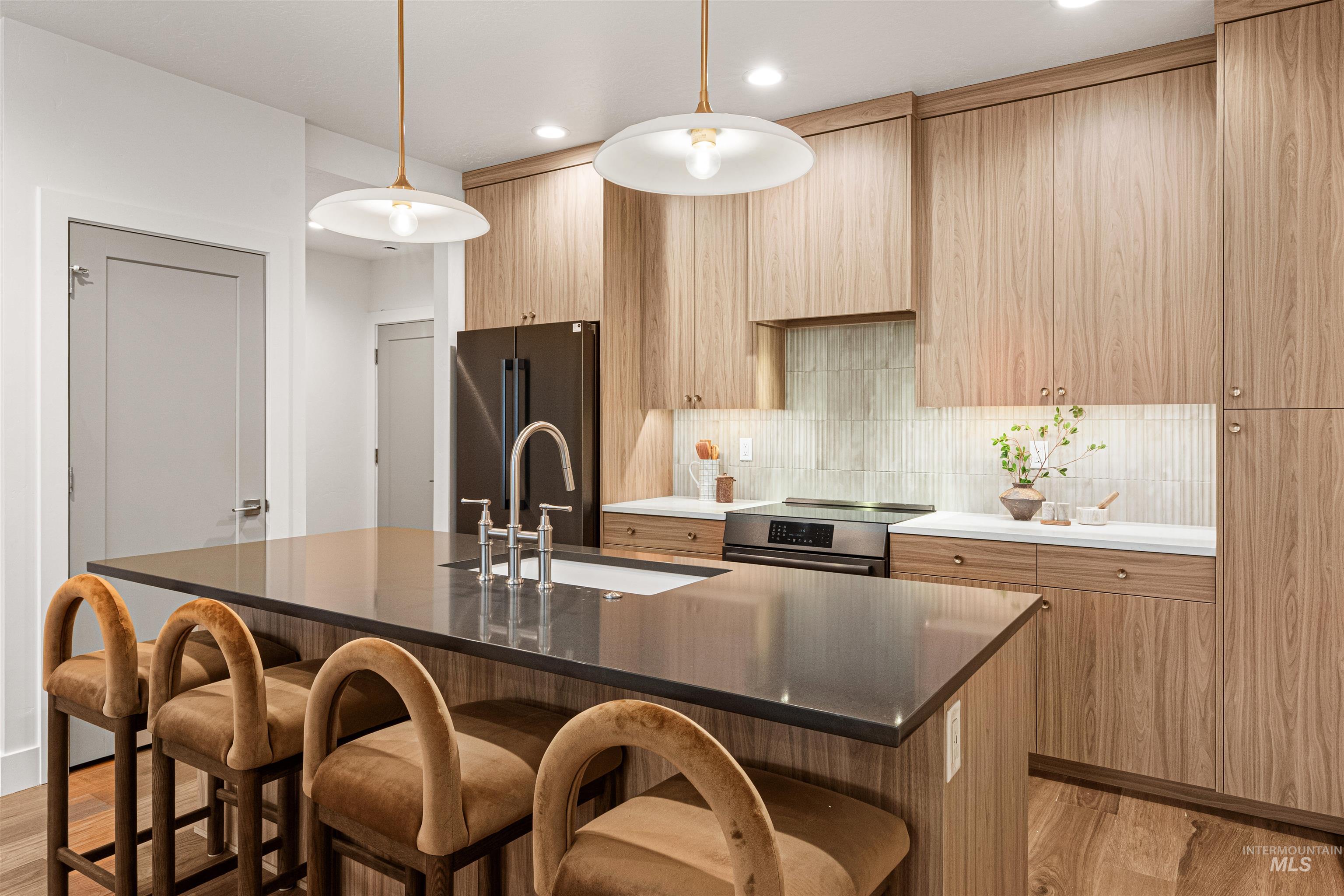 3386 W Whimbrel Lane, Boise, Idaho 83703, 3 Bedrooms, 2.5 Bathrooms, Residential For Sale, Price $779,000, 98979091