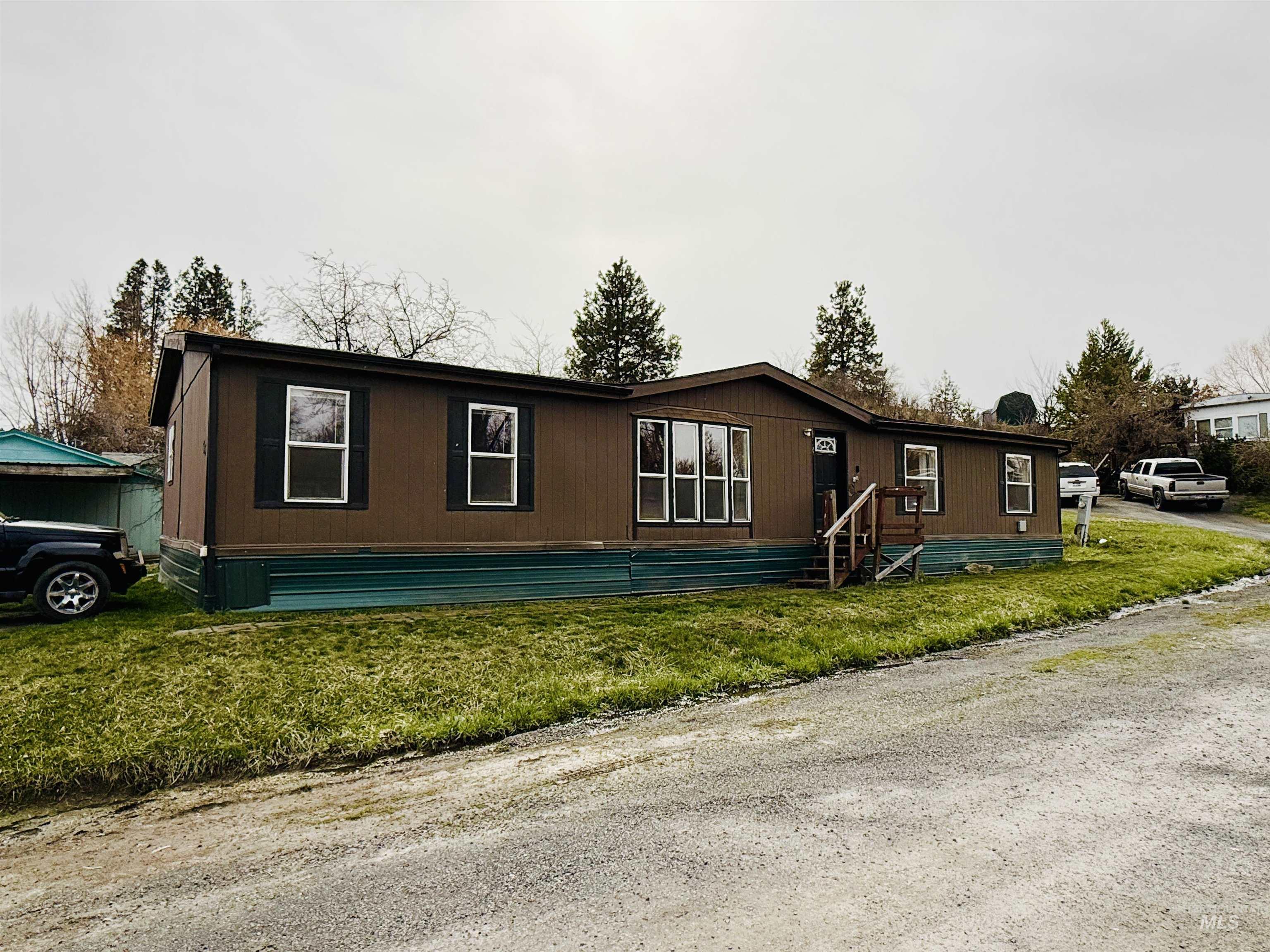 1751 N Polk Ext. #58, Moscow, Idaho 83843, 4 Bedrooms, 3 Bathrooms, Residential For Sale, Price $125,000, 98979095