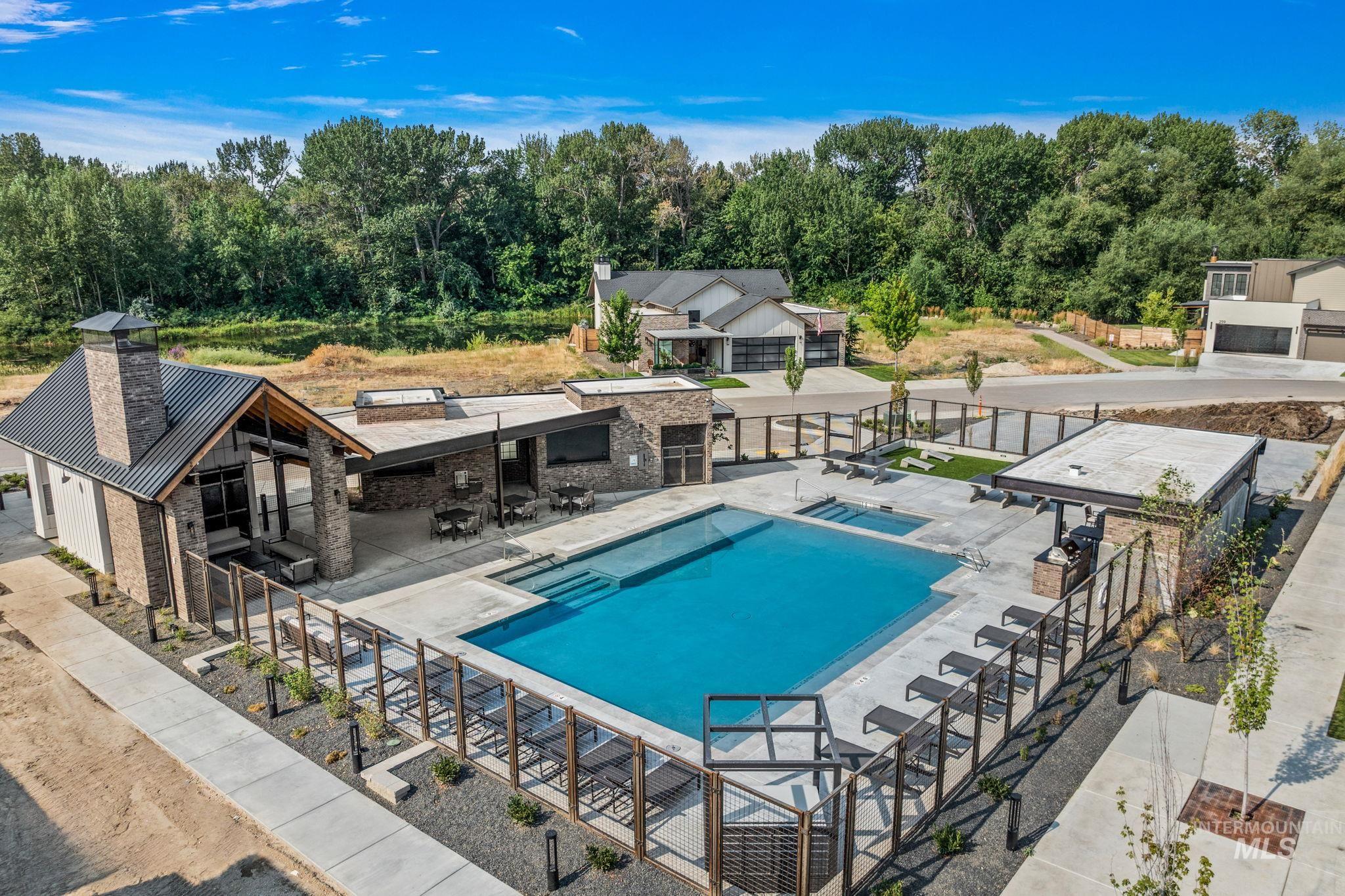 2440 W Iron Coop Street, Eagle, Idaho 83616, 3 Bedrooms, 2.5 Bathrooms, Residential For Sale, Price $665,000, 98979097