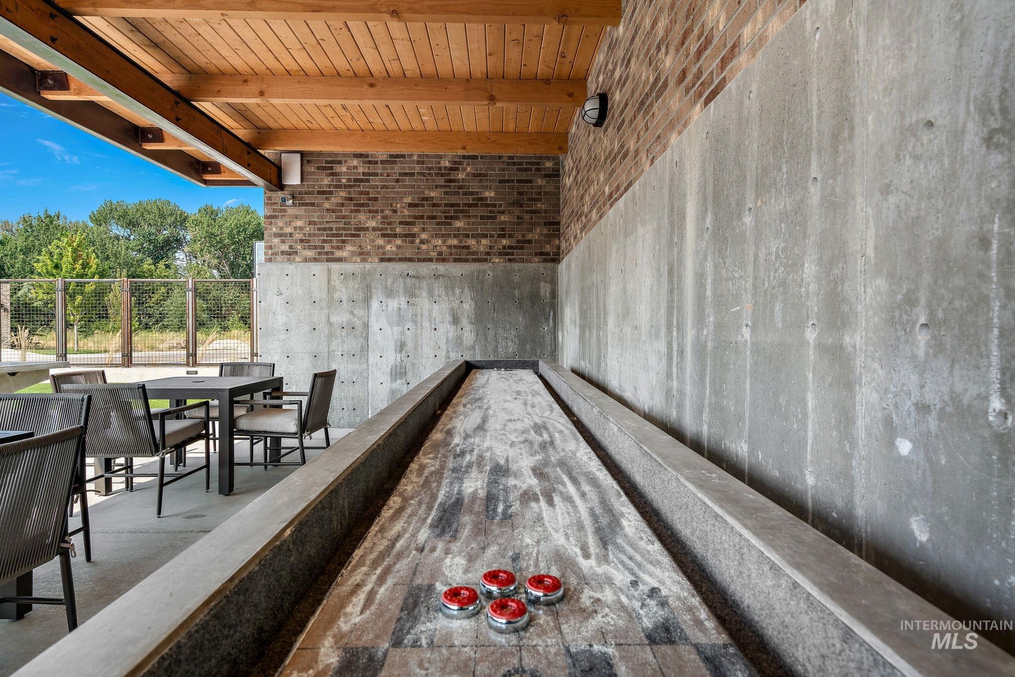 2440 W Iron Coop Street, Eagle, Idaho 83616, 3 Bedrooms, 2.5 Bathrooms, Residential For Sale, Price $665,000, 98979097