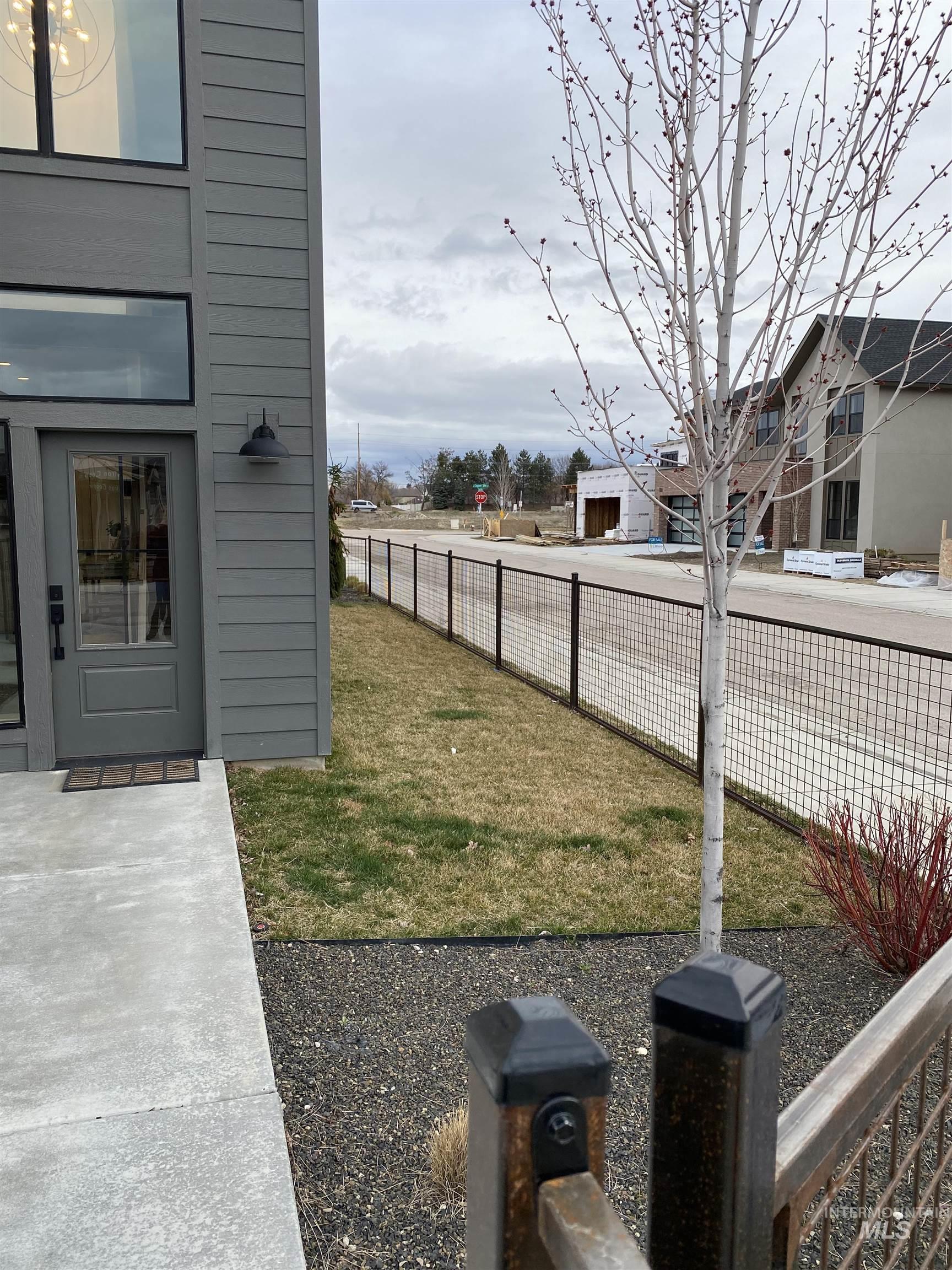 2440 W Iron Coop Street, Eagle, Idaho 83616, 3 Bedrooms, 2.5 Bathrooms, Residential For Sale, Price $665,000, 98979097