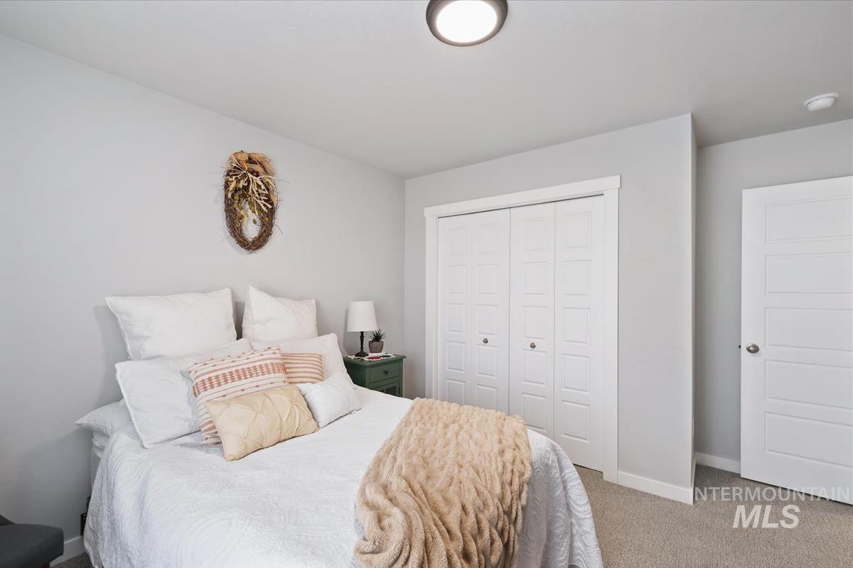 11359 W Langit St, Star, Idaho 83669, 4 Bedrooms, 2.5 Bathrooms, Residential For Sale, Price $545,000,MLS 98979100