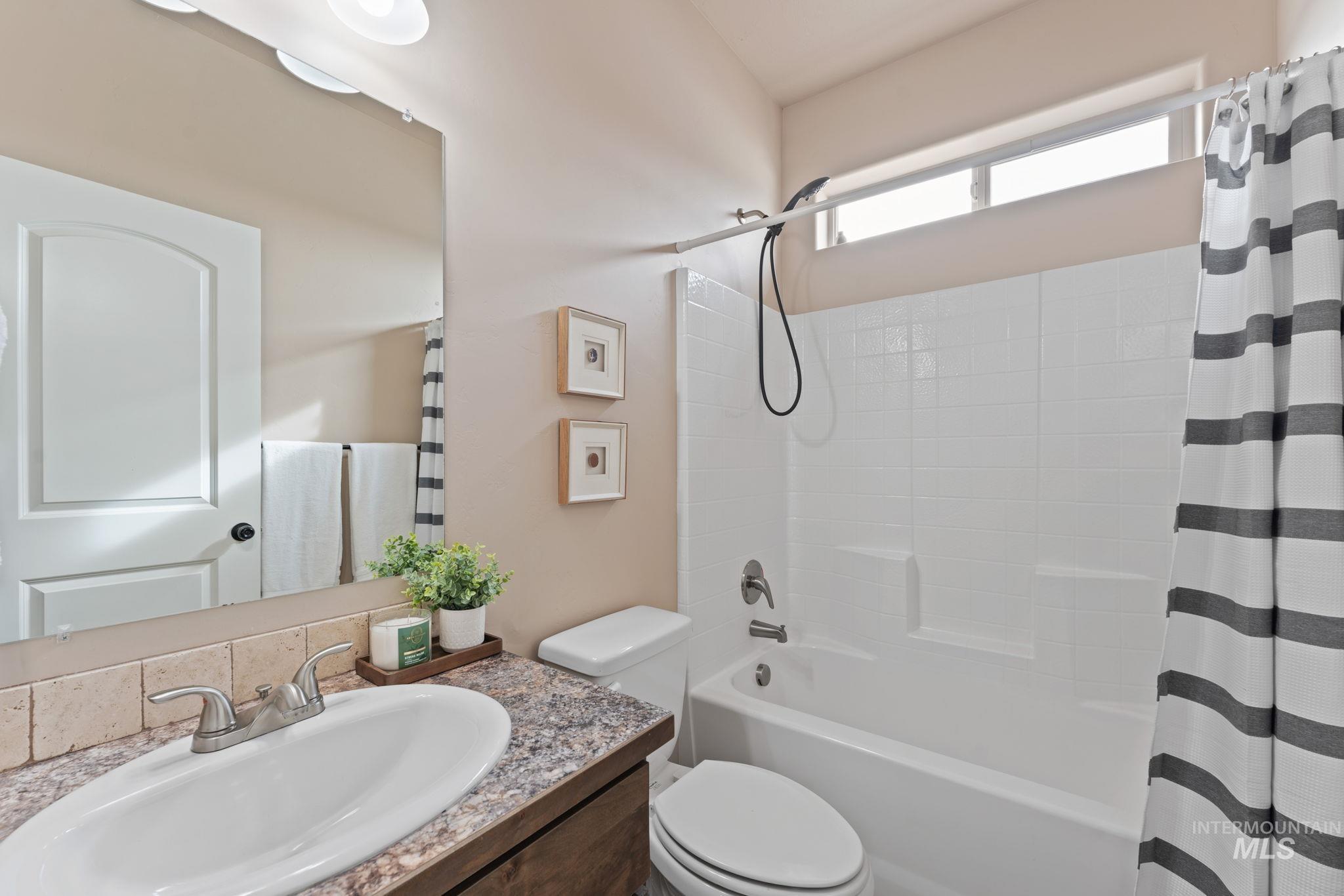 1001 13th Street, Rupert, Idaho 83350, 3 Bedrooms, 2 Bathrooms, Residential For Sale, Price $315,000, 98979103