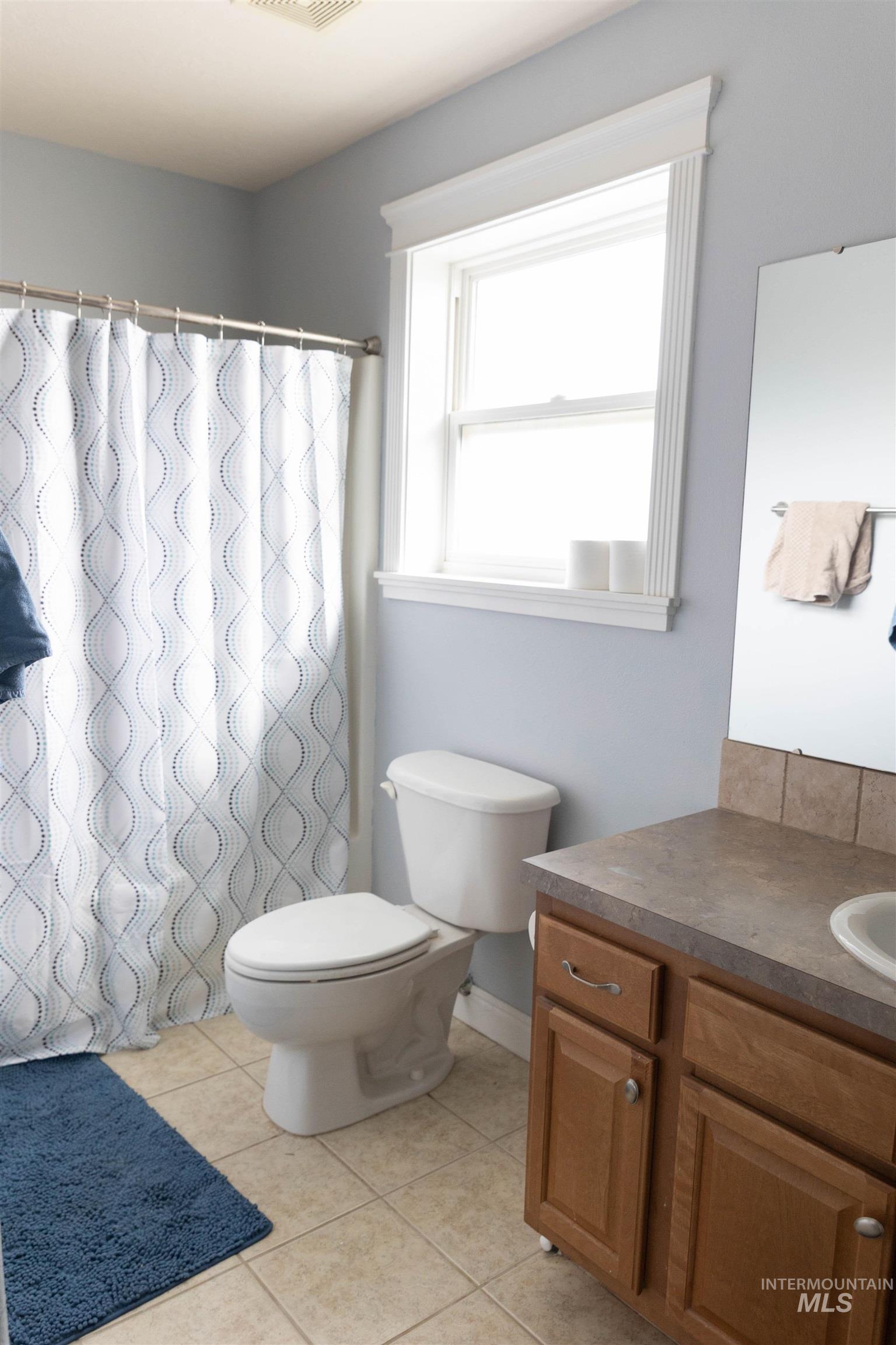 765 SW Foley St, Mountain Home, Idaho 83647-5161, 4 Bedrooms, 2.5 Bathrooms, Residential For Sale, Price $410,000, 98979109