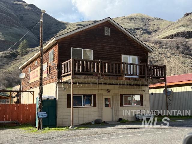 130 River Street, White Bird, Idaho 83554, 2 Bedrooms, 2.5 Bathrooms, Residential For Sale, Price $275,000,MLS 98979110