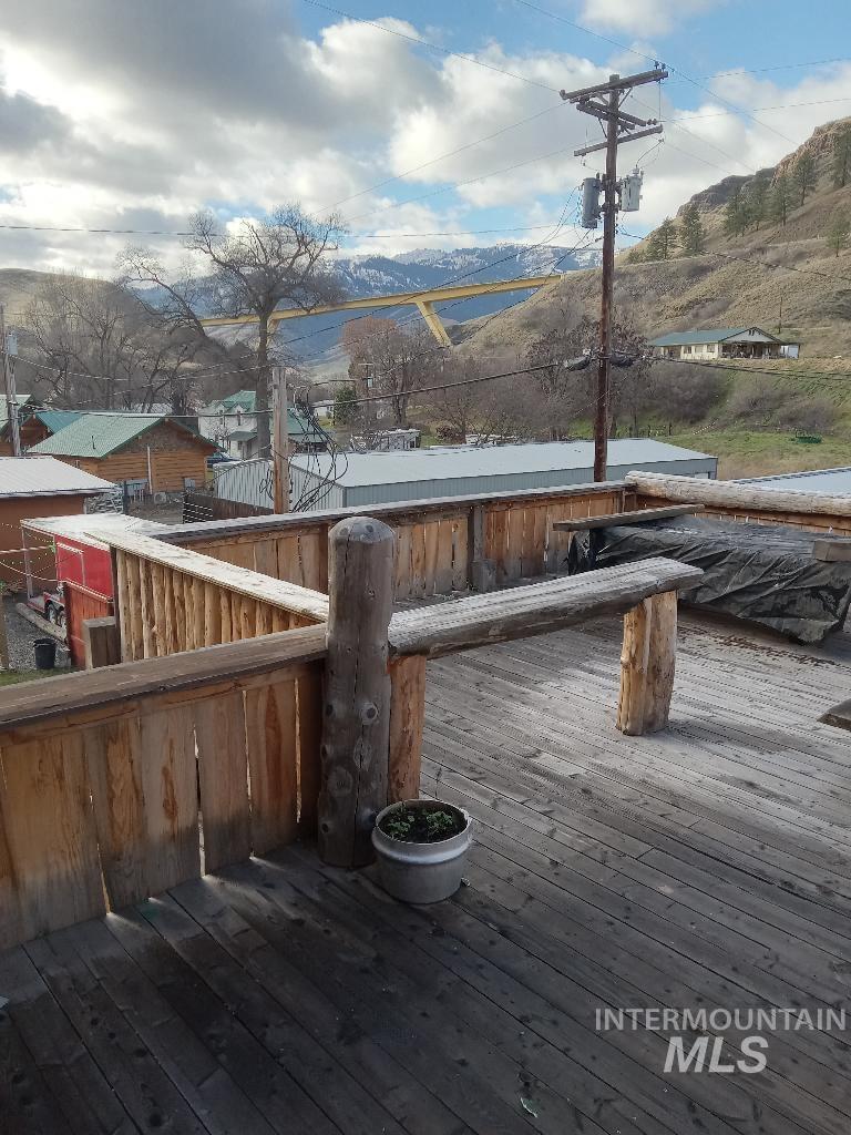 130 River Street, White Bird, Idaho 83554, 2 Bedrooms, 2.5 Bathrooms, Residential For Sale, Price $275,000,MLS 98979110