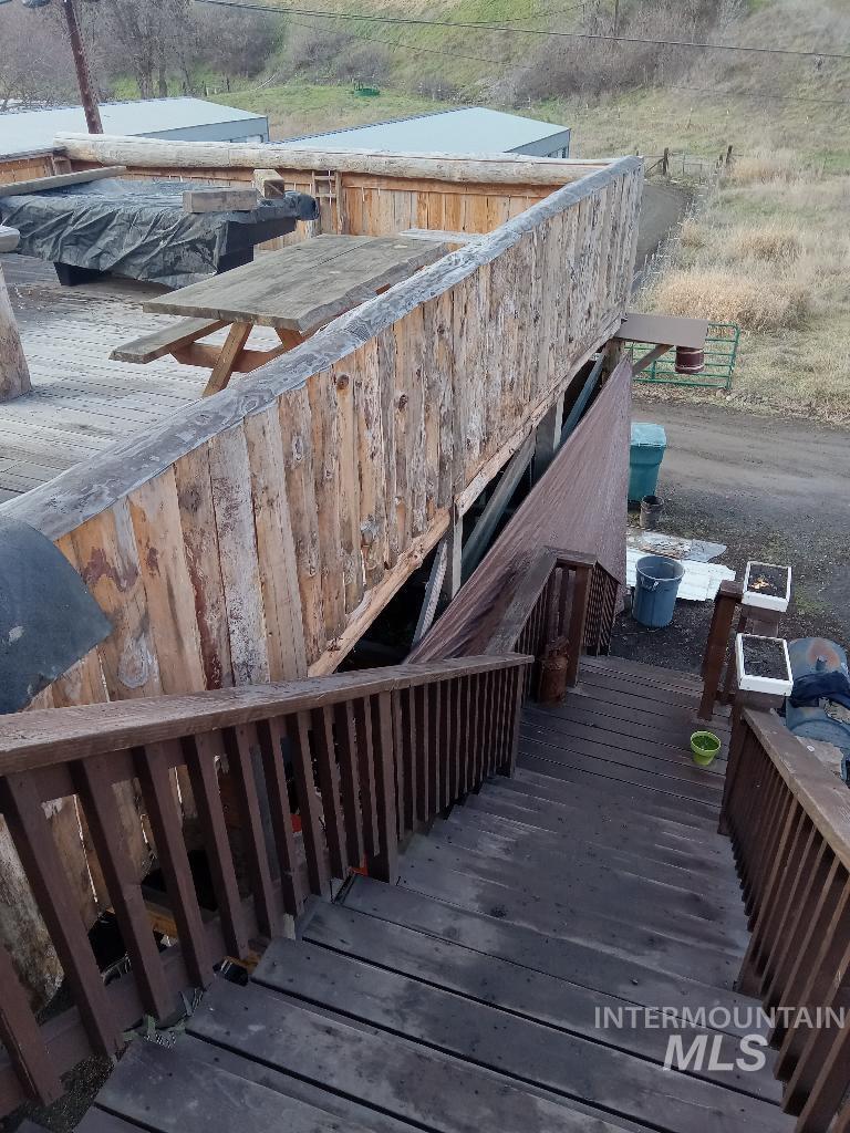 130 River Street, White Bird, Idaho 83554, 2 Bedrooms, 2.5 Bathrooms, Residential For Sale, Price $275,000,MLS 98979110