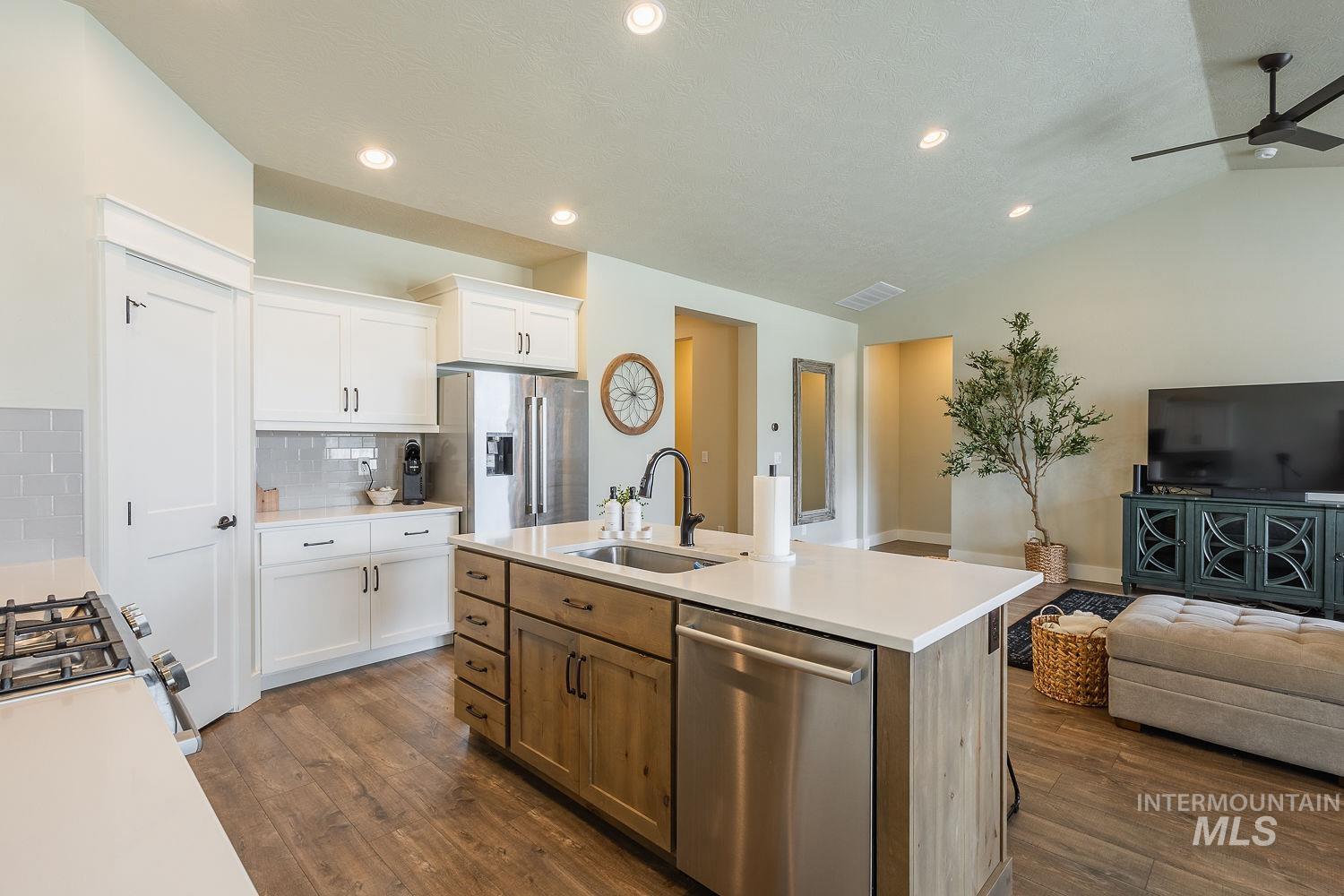 3440 E Girdner Dr, Meridian, Idaho 83642, 3 Bedrooms, 2 Bathrooms, Residential For Sale, Price $525,000,MLS 98979113