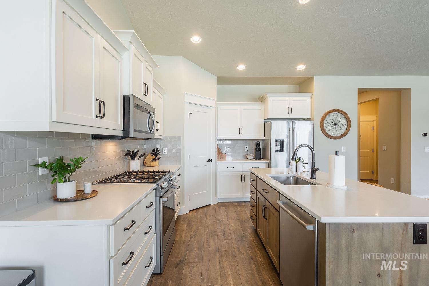 3440 E Girdner Dr, Meridian, Idaho 83642, 3 Bedrooms, 2 Bathrooms, Residential For Sale, Price $525,000,MLS 98979113