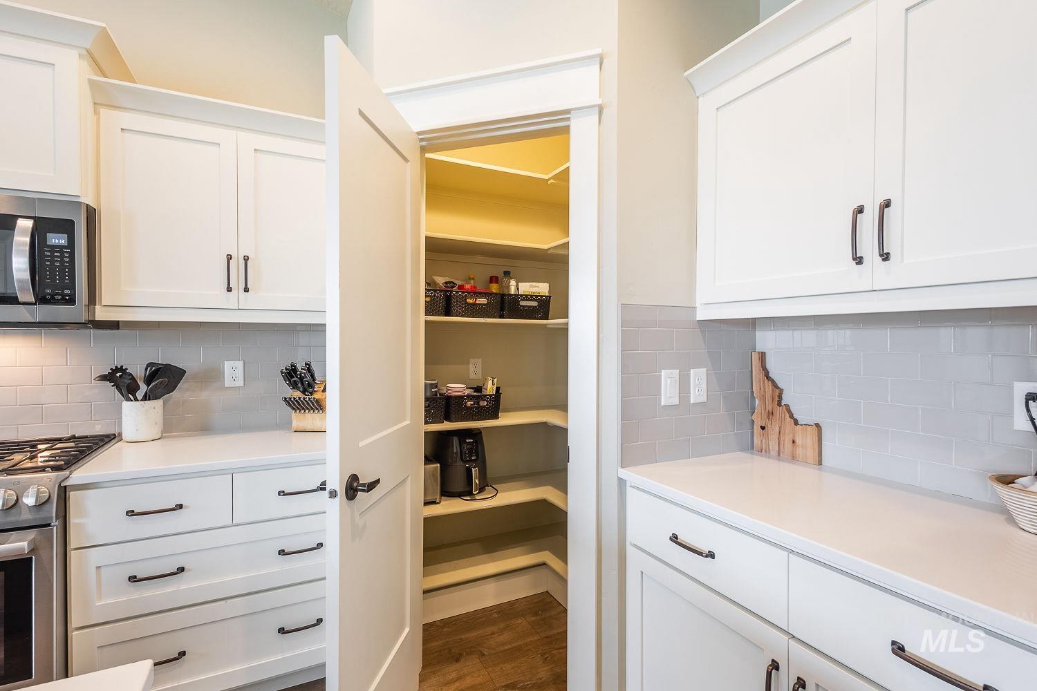 3440 E Girdner Dr, Meridian, Idaho 83642, 3 Bedrooms, 2 Bathrooms, Residential For Sale, Price $525,000,MLS 98979113