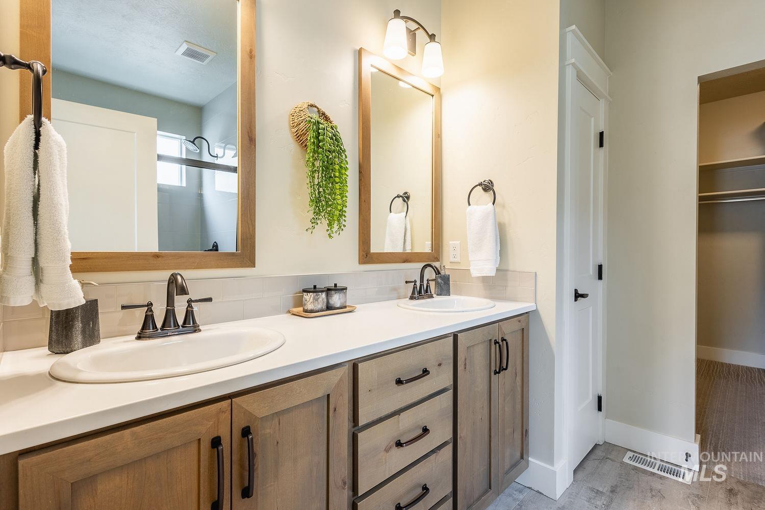 3440 E Girdner Dr, Meridian, Idaho 83642, 3 Bedrooms, 2 Bathrooms, Residential For Sale, Price $525,000,MLS 98979113