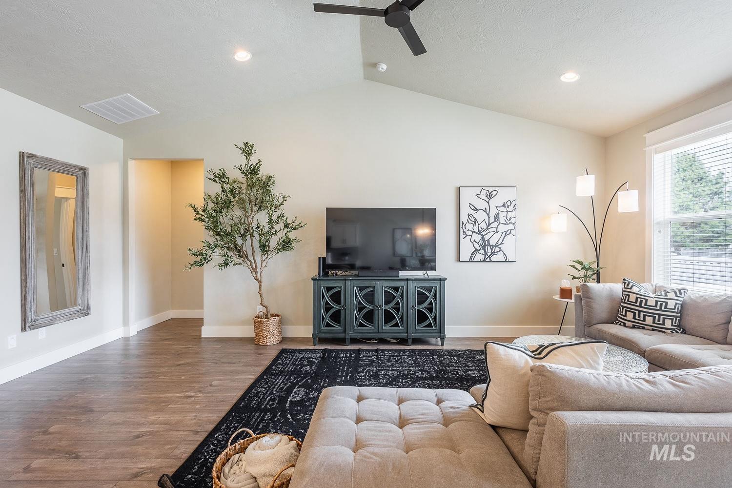 3440 E Girdner Dr, Meridian, Idaho 83642, 3 Bedrooms, 2 Bathrooms, Residential For Sale, Price $525,000,MLS 98979113