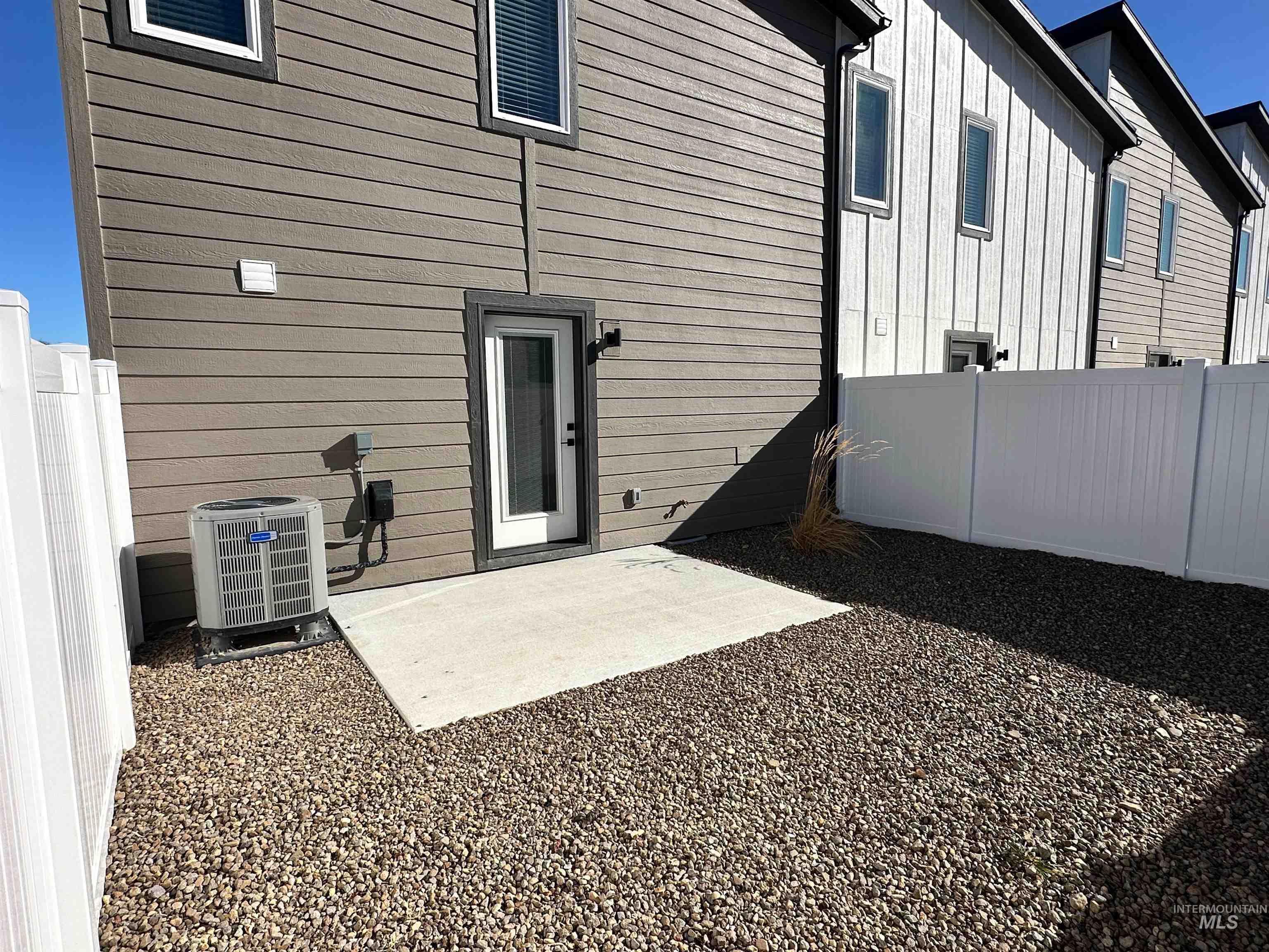 961 NW Foster Ave, Mountain Home, Idaho 83647, 3 Bedrooms, 2.5 Bathrooms, Residential Income For Sale, Price $1,250,000,MLS 98979115