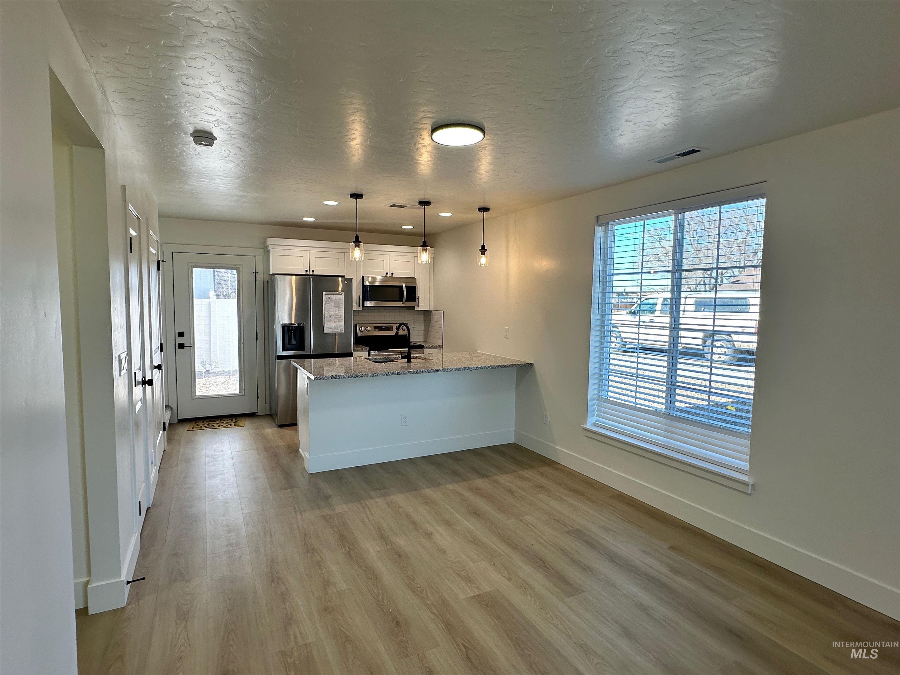 961 NW Foster Ave, Mountain Home, Idaho 83647, 3 Bedrooms, 2.5 Bathrooms, Residential Income For Sale, Price $1,250,000,MLS 98979115