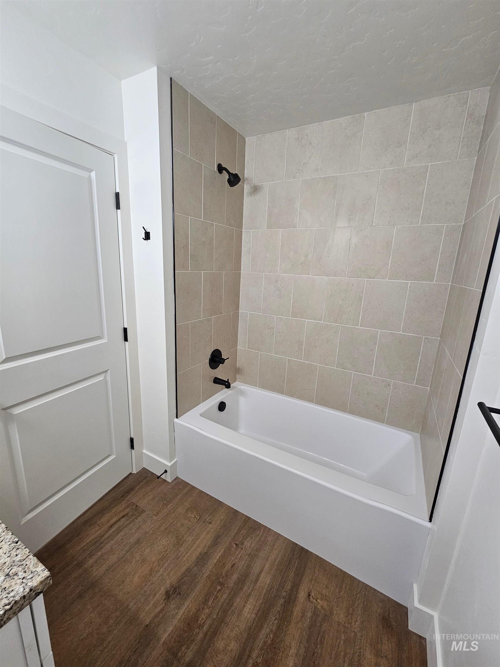 961 NW Foster Ave, Mountain Home, Idaho 83647, 3 Bedrooms, 2.5 Bathrooms, Residential Income For Sale, Price $1,250,000,MLS 98979115