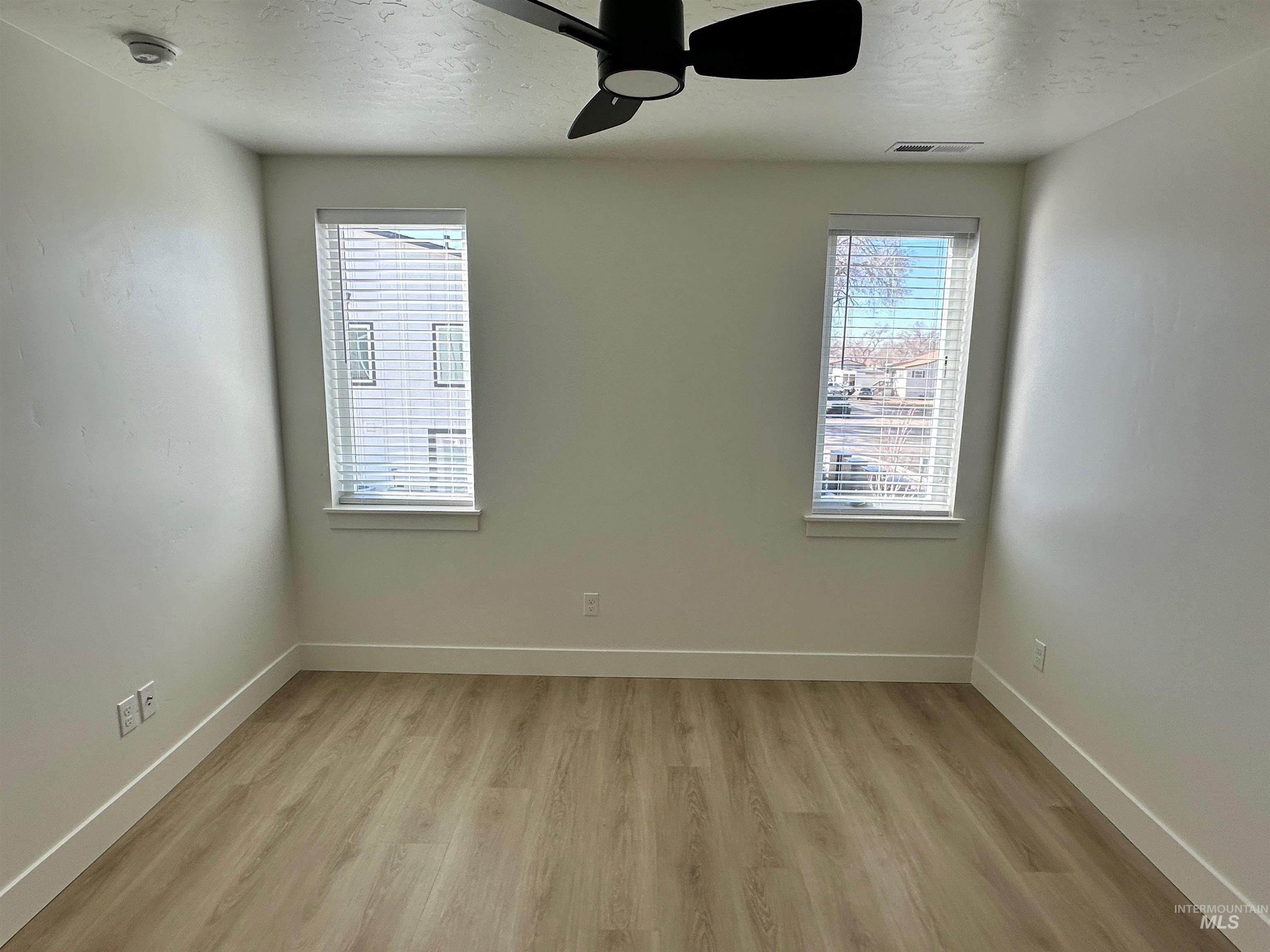 961 NW Foster Ave, Mountain Home, Idaho 83647, 3 Bedrooms, 2.5 Bathrooms, Residential Income For Sale, Price $1,250,000,MLS 98979115