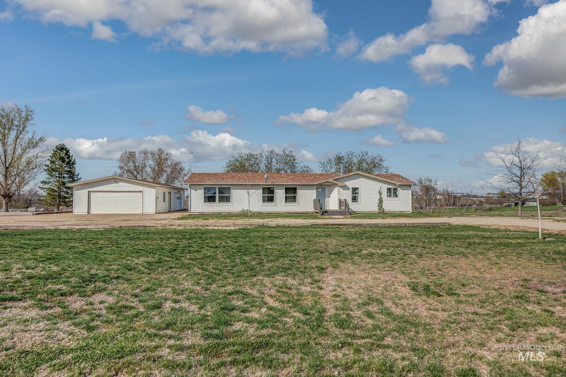 28650 Rocky Road, Parma, Idaho 83660, 3 Bedrooms, 2 Bathrooms, Residential For Sale, Price $419,999, 98979116