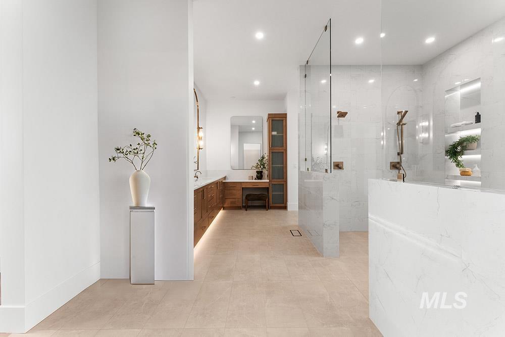 2432 S Globe Lane, Boise, Idaho 83716, 4 Bedrooms, 4.5 Bathrooms, Residential For Sale, Price $2,599,000,MLS 98979117