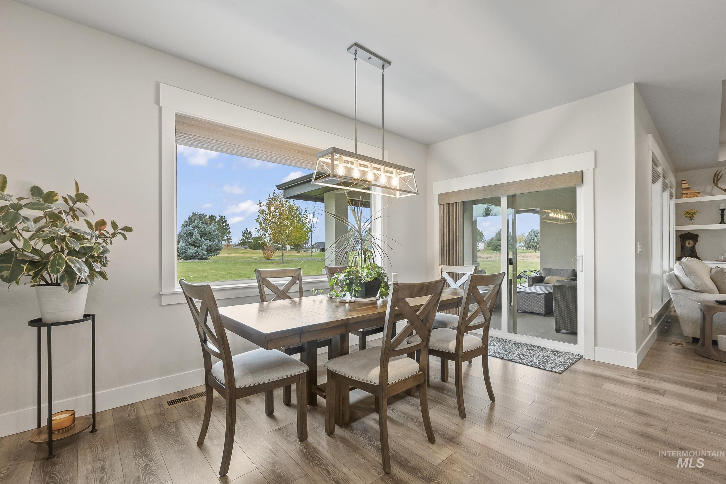 22225 Aura Vista, Caldwell, Idaho 83607, 4 Bedrooms, 3.5 Bathrooms, Residential For Sale, Price $999,900,MLS 98979121