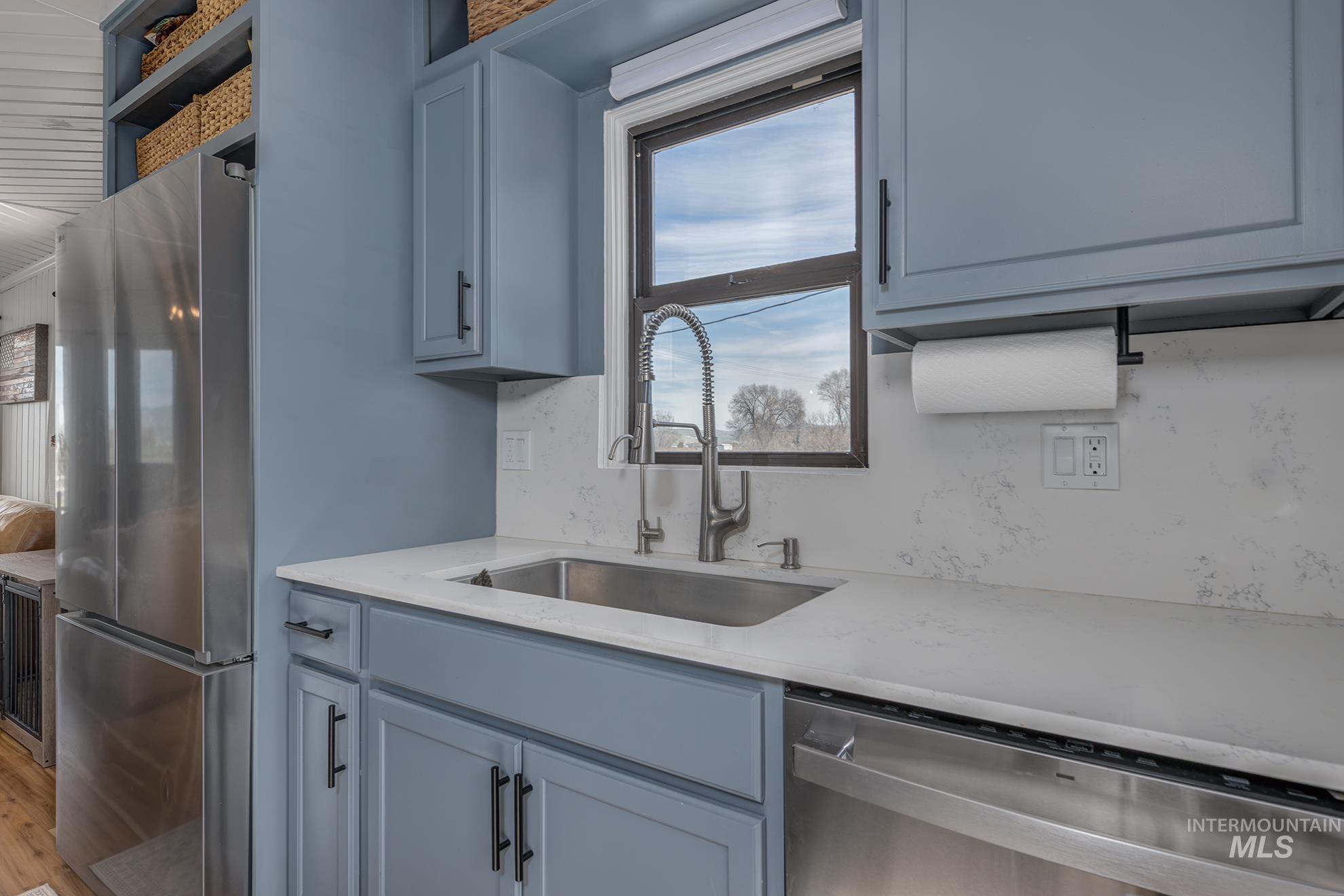 1009 County Road 70, Weiser, Idaho 83672, 3 Bedrooms, 2 Bathrooms, Residential For Sale, Price $469,000, 98979129