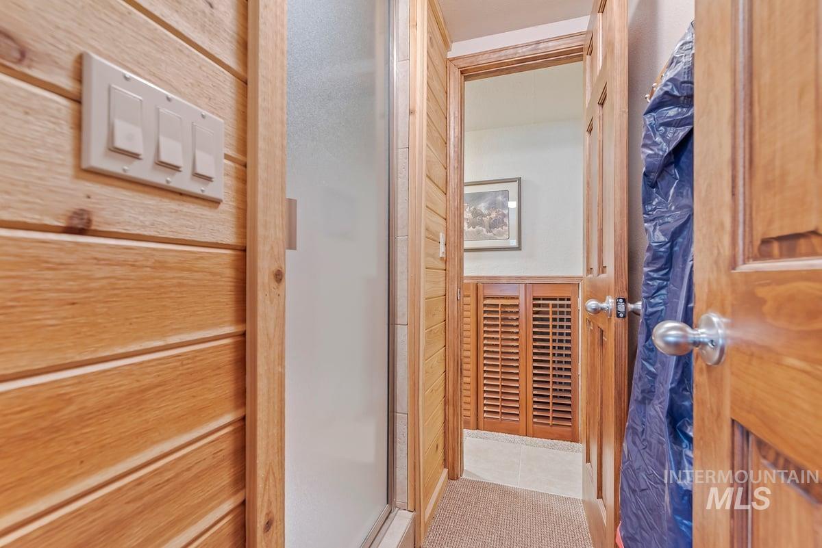 11 Forest Trail, Garden Valley, Idaho 83622, 3 Bedrooms, 3 Bathrooms, Residential For Sale, Price $899,250, 98979132