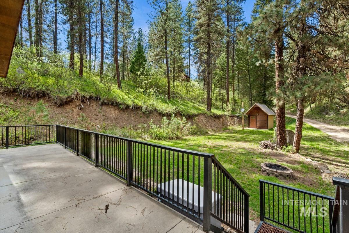11 Forest Trail, Garden Valley, Idaho 83622, 3 Bedrooms, 3 Bathrooms, Residential For Sale, Price $899,250, 98979132