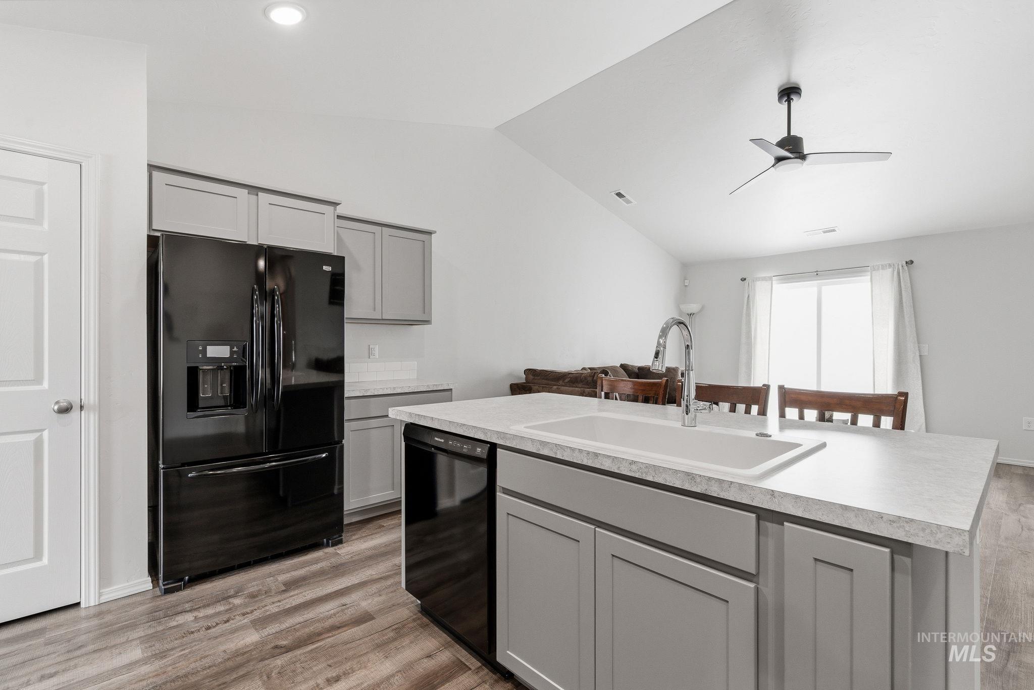 12769 Ashfield, Caldwell, Idaho 83607, 3 Bedrooms, 2 Bathrooms, Residential For Sale, Price $370,000, 98979133