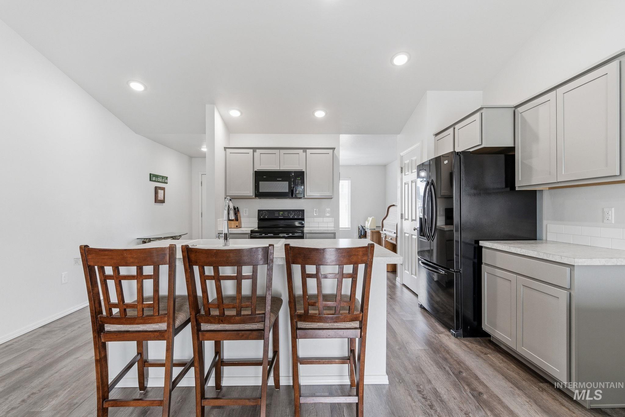 12769 Ashfield, Caldwell, Idaho 83607, 3 Bedrooms, 2 Bathrooms, Residential For Sale, Price $370,000, 98979133